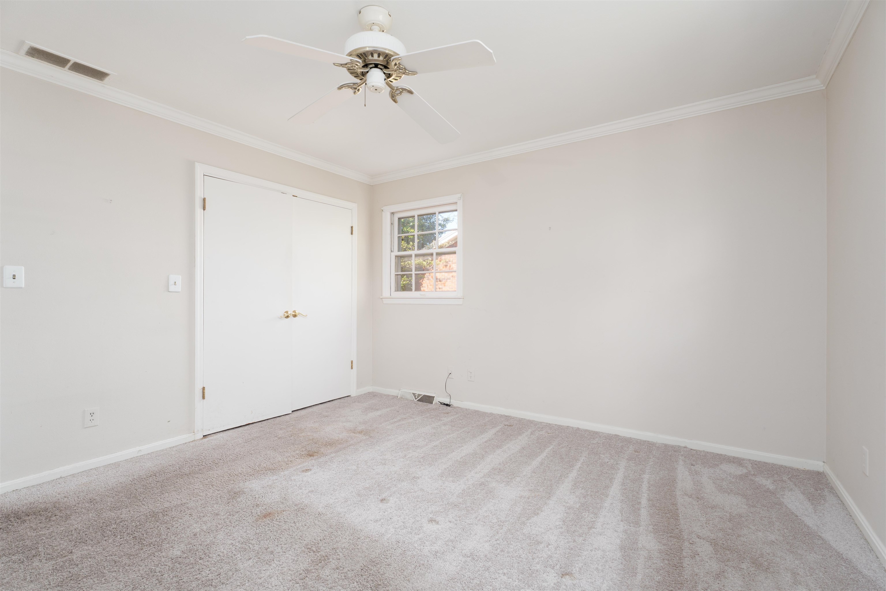 1516 Avon Place, Owensboro, Kentucky 42301, 3 Bedrooms Bedrooms, ,2 BathroomsBathrooms,Single Family Residence,For Sale,Avon Place,91978