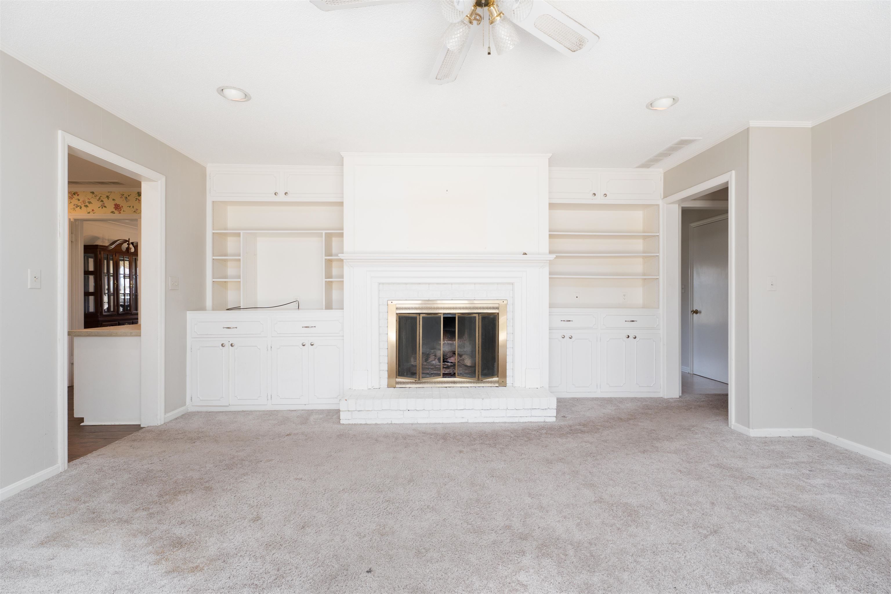 1516 Avon Place, Owensboro, Kentucky 42301, 3 Bedrooms Bedrooms, ,2 BathroomsBathrooms,Single Family Residence,For Sale,Avon Place,91978
