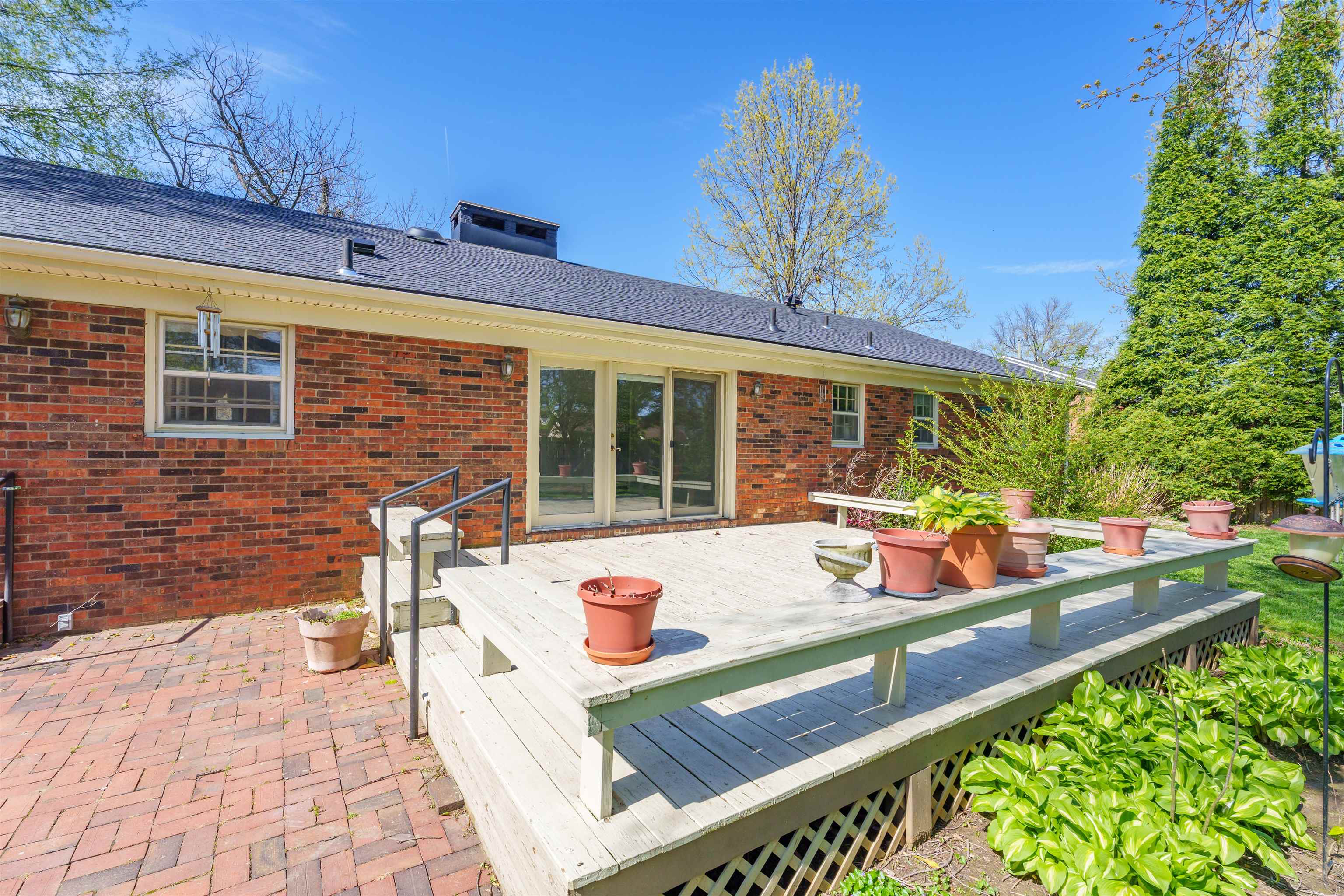 1516 Avon Place, Owensboro, Kentucky 42301, 3 Bedrooms Bedrooms, ,2 BathroomsBathrooms,Single Family Residence,For Sale,Avon Place,91978