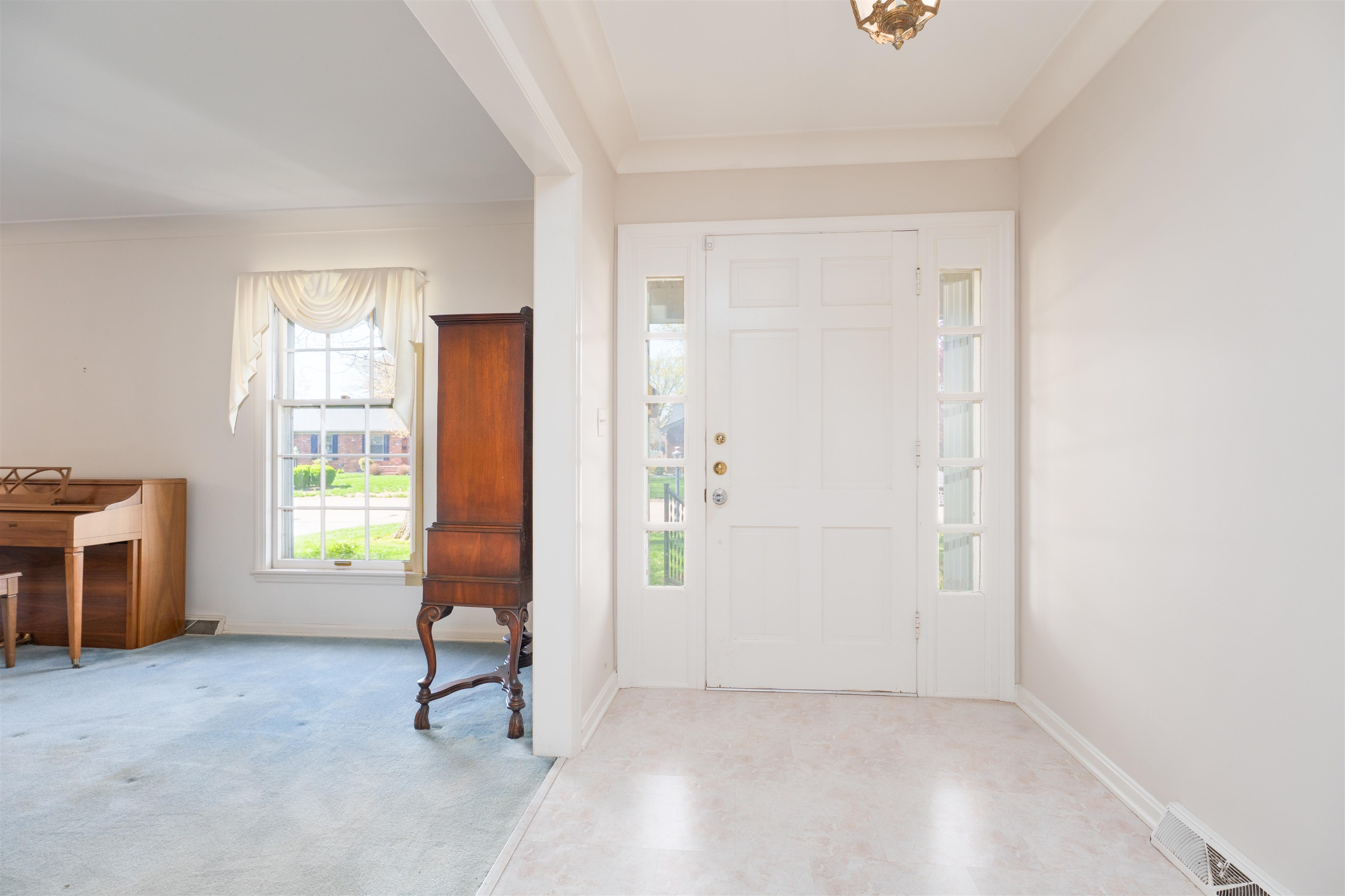 1516 Avon Place, Owensboro, Kentucky 42301, 3 Bedrooms Bedrooms, ,2 BathroomsBathrooms,Single Family Residence,For Sale,Avon Place,91978