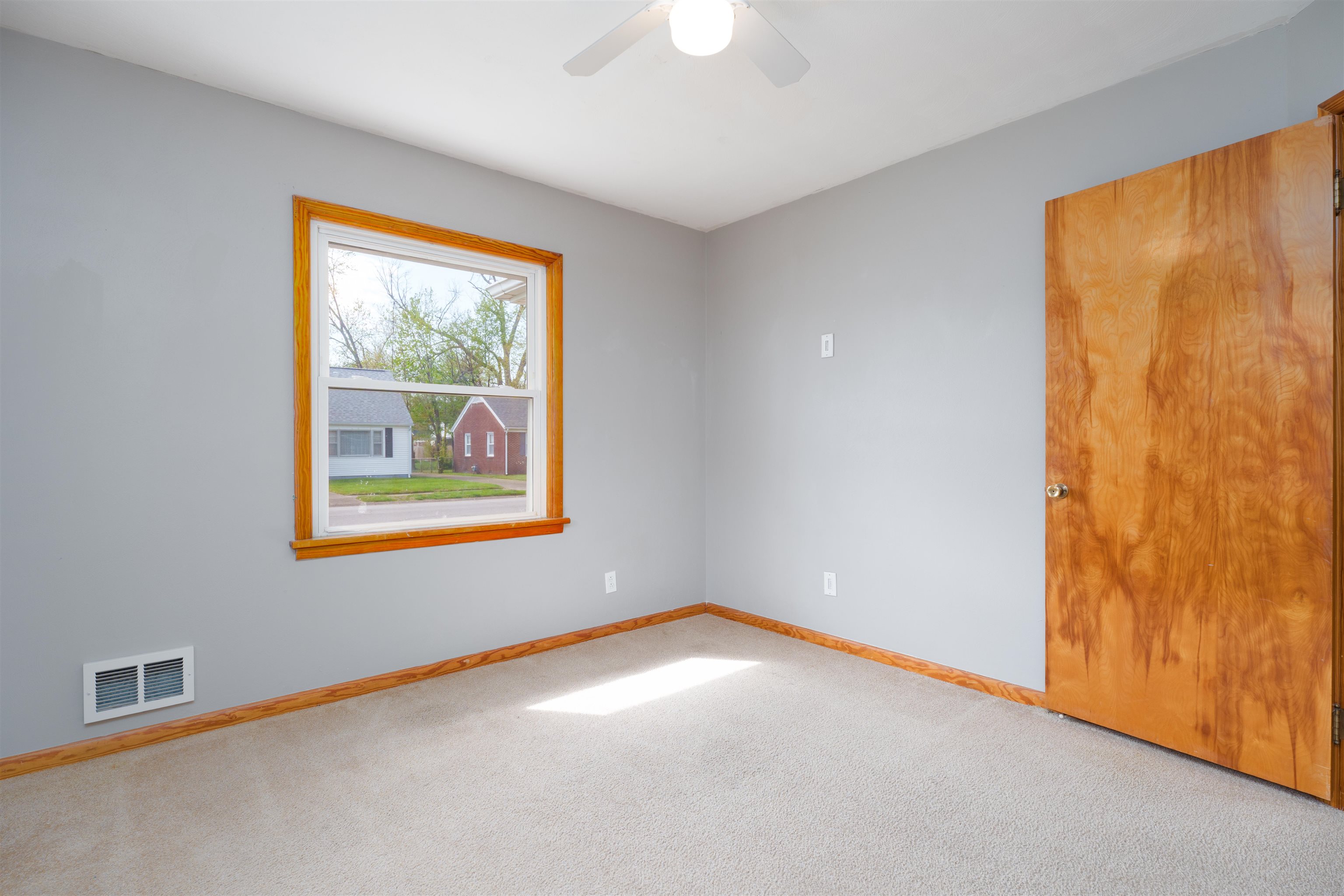3147 Allen Street, Owensboro, Kentucky 42303, 3 Bedrooms Bedrooms, ,1 BathroomBathrooms,Single Family Residence,For Sale,Allen Street,91979