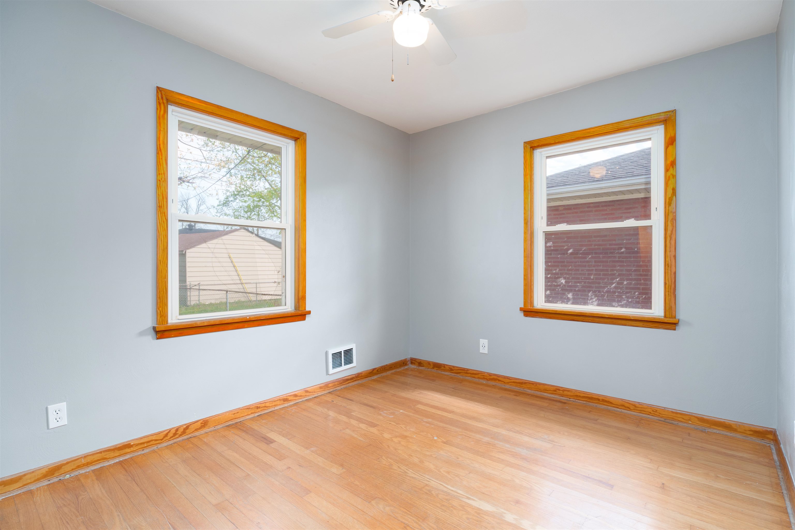 3147 Allen Street, Owensboro, Kentucky 42303, 3 Bedrooms Bedrooms, ,1 BathroomBathrooms,Single Family Residence,For Sale,Allen Street,91979