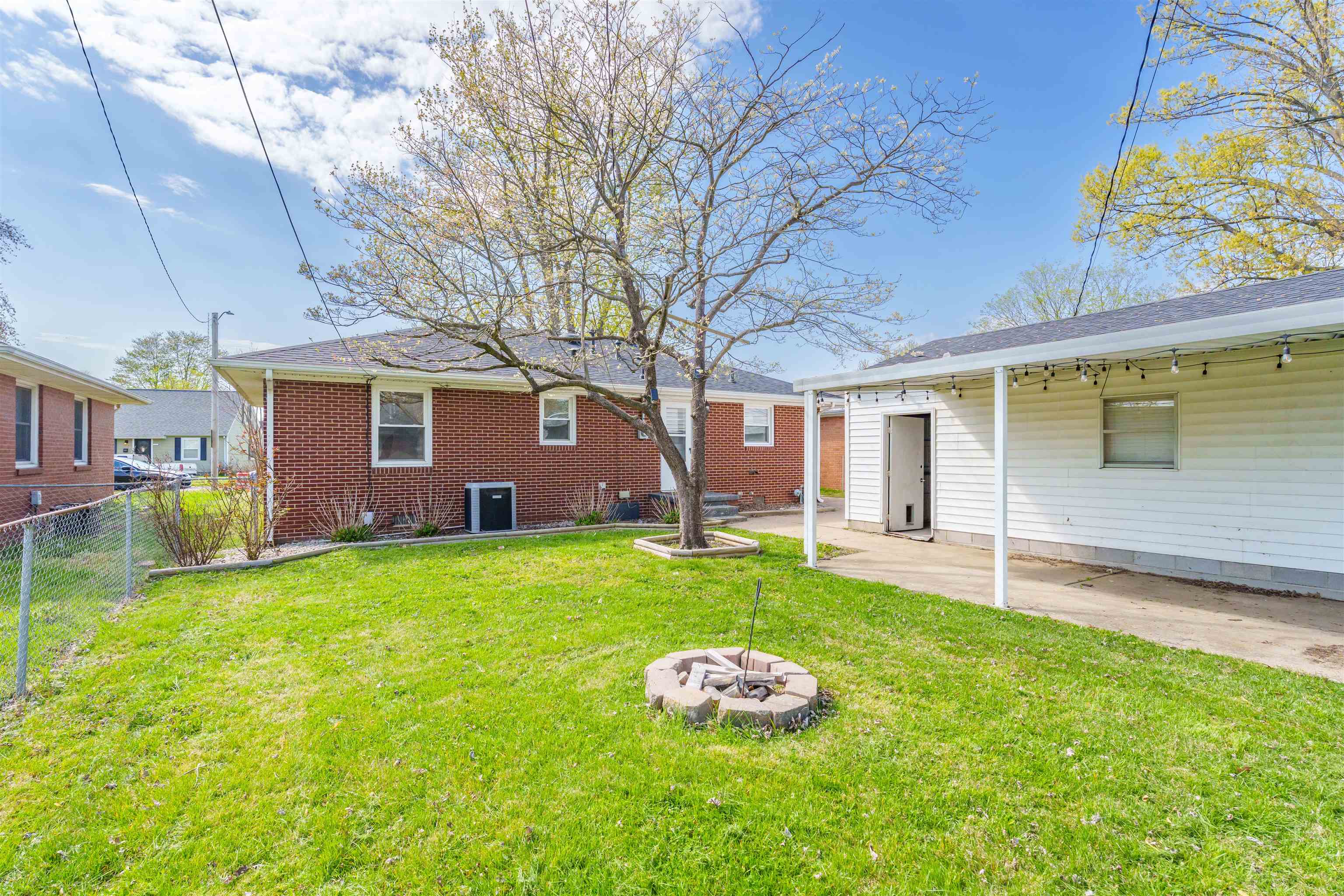 3147 Allen Street, Owensboro, Kentucky 42303, 3 Bedrooms Bedrooms, ,1 BathroomBathrooms,Single Family Residence,For Sale,Allen Street,91979
