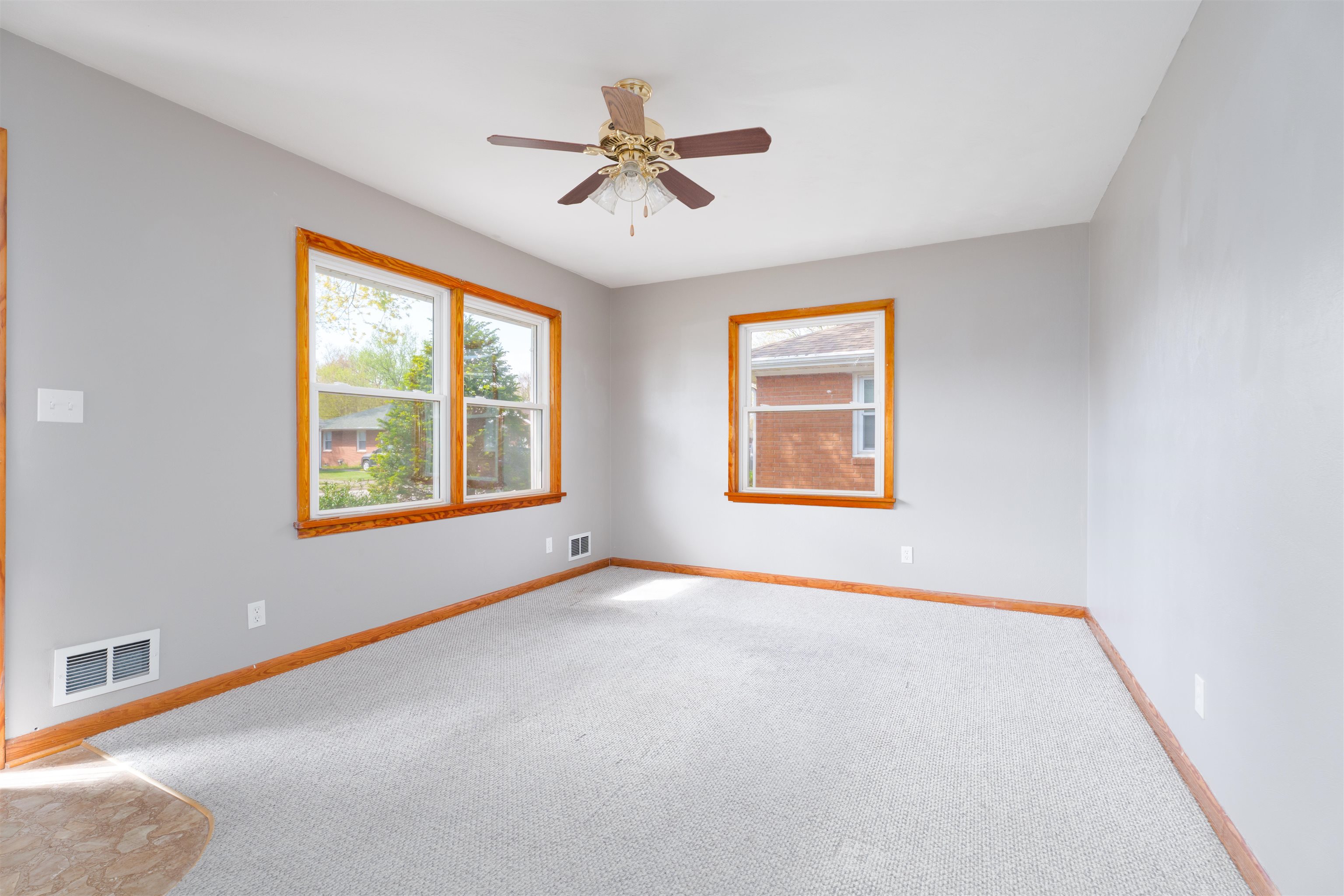 3147 Allen Street, Owensboro, Kentucky 42303, 3 Bedrooms Bedrooms, ,1 BathroomBathrooms,Single Family Residence,For Sale,Allen Street,91979