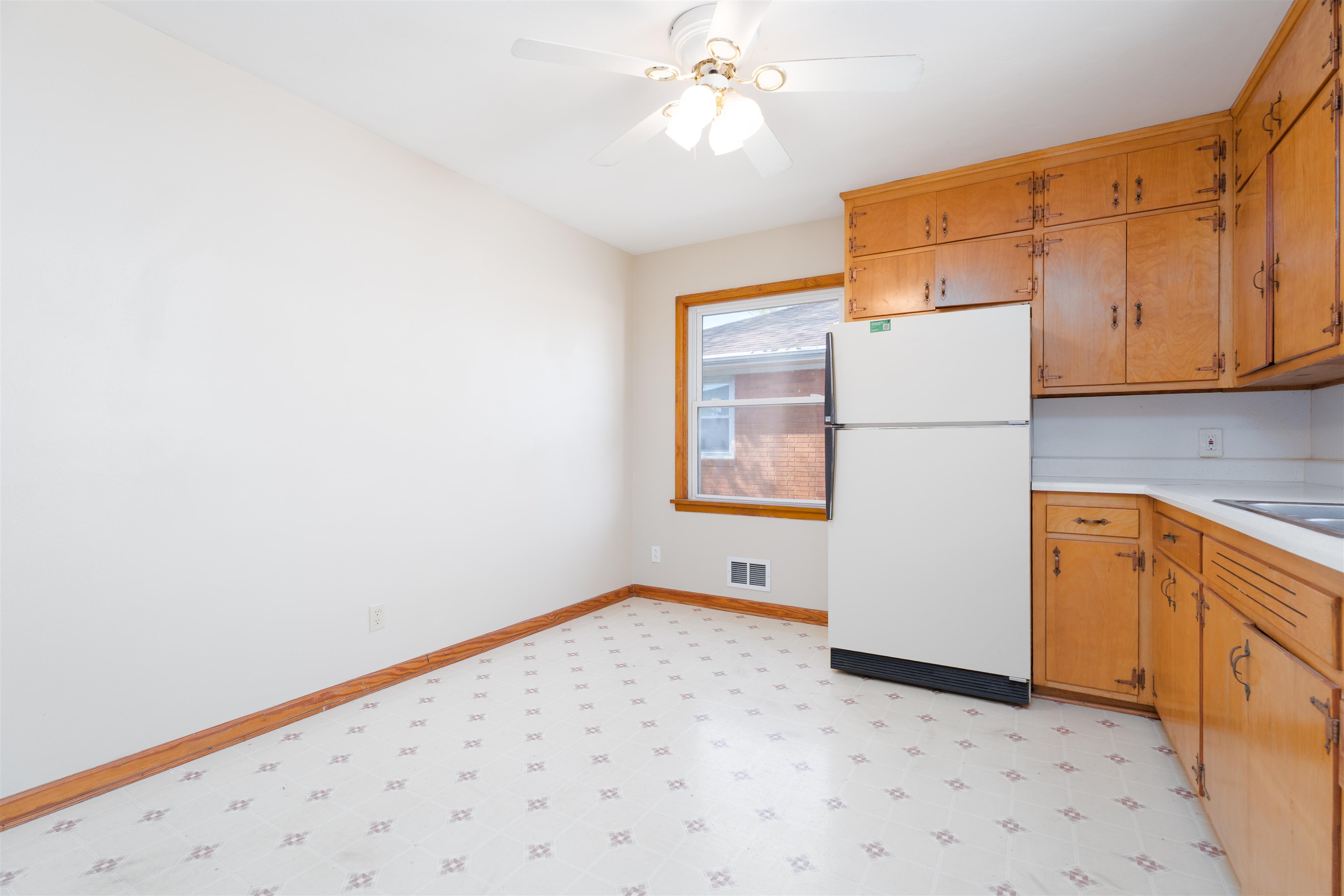 3147 Allen Street, Owensboro, Kentucky 42303, 3 Bedrooms Bedrooms, ,1 BathroomBathrooms,Single Family Residence,For Sale,Allen Street,91979