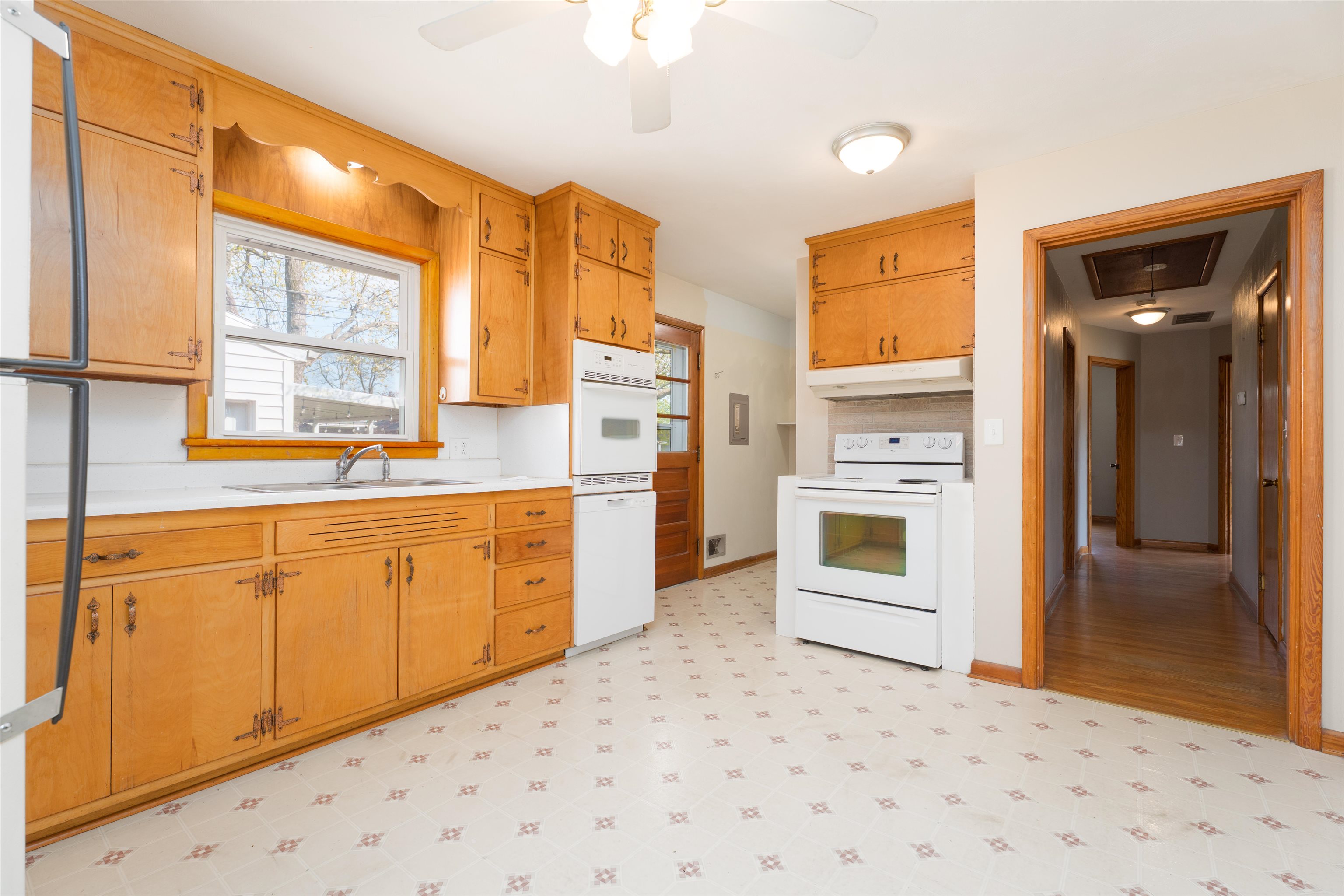 3147 Allen Street, Owensboro, Kentucky 42303, 3 Bedrooms Bedrooms, ,1 BathroomBathrooms,Single Family Residence,For Sale,Allen Street,91979