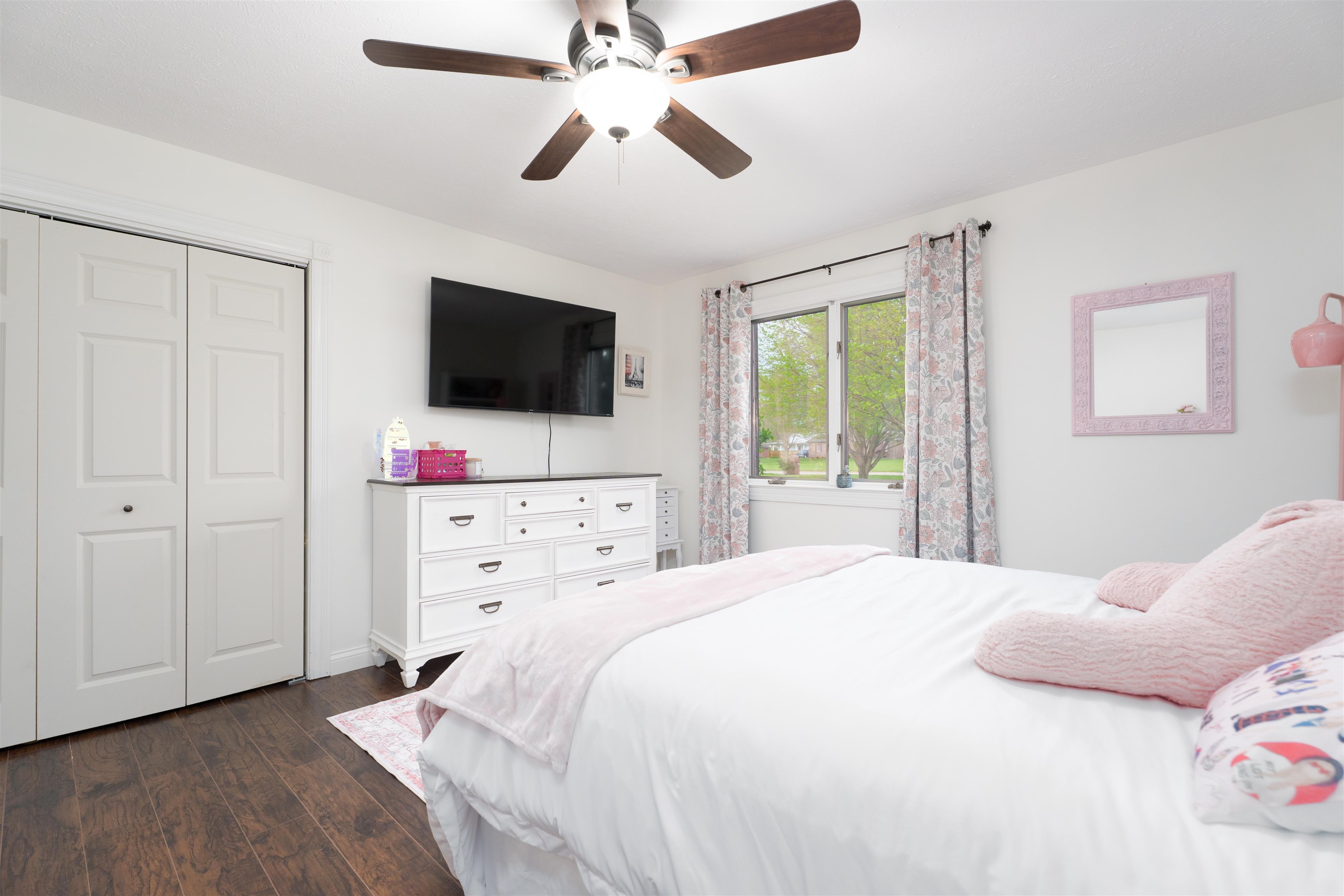 2708 Chatham Lane, Owensboro, Kentucky 42303, 4 Bedrooms Bedrooms, ,2 BathroomsBathrooms,Single Family Residence,For Sale,Chatham Lane,91982