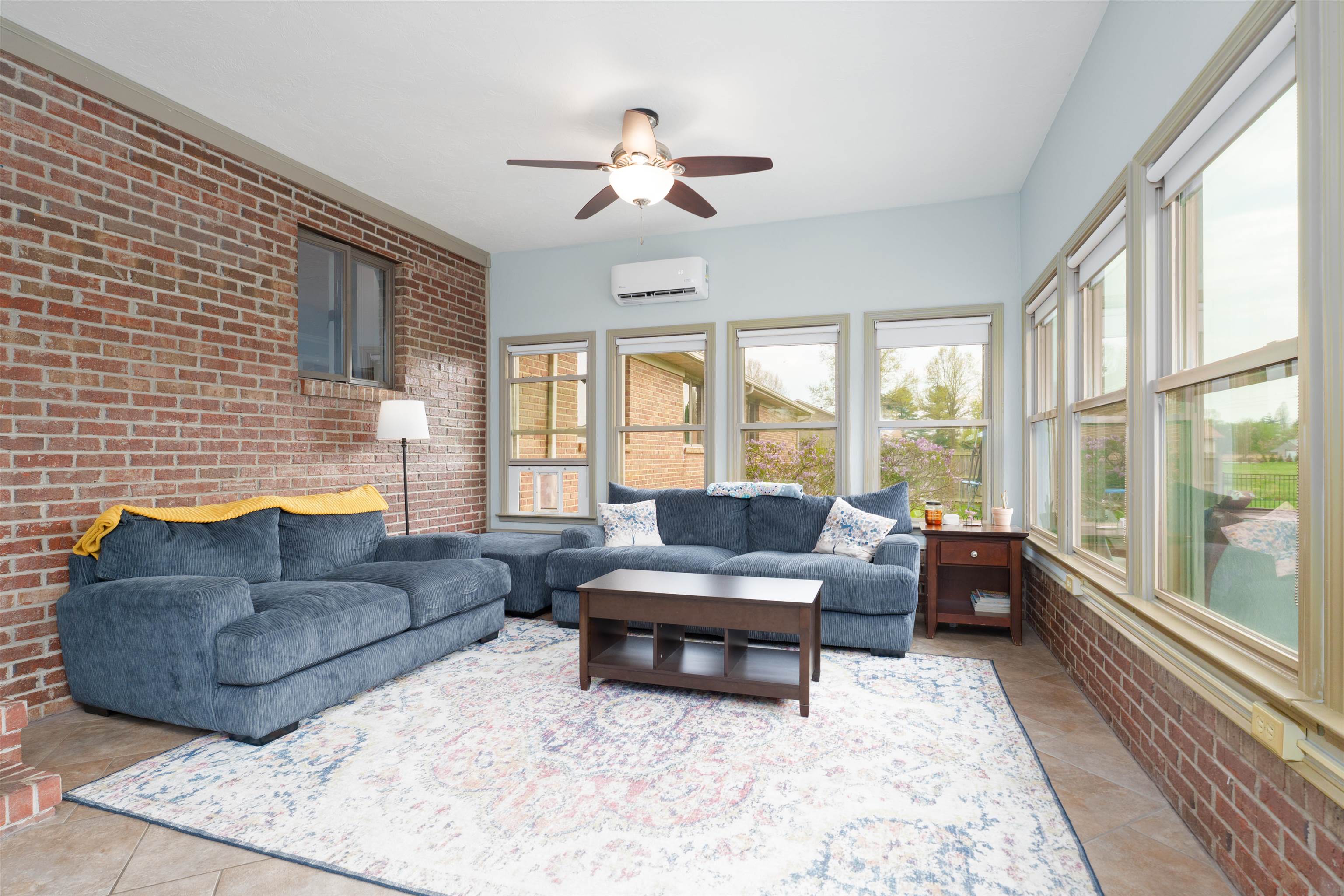 2708 Chatham Lane, Owensboro, Kentucky 42303, 4 Bedrooms Bedrooms, ,2 BathroomsBathrooms,Single Family Residence,For Sale,Chatham Lane,91982