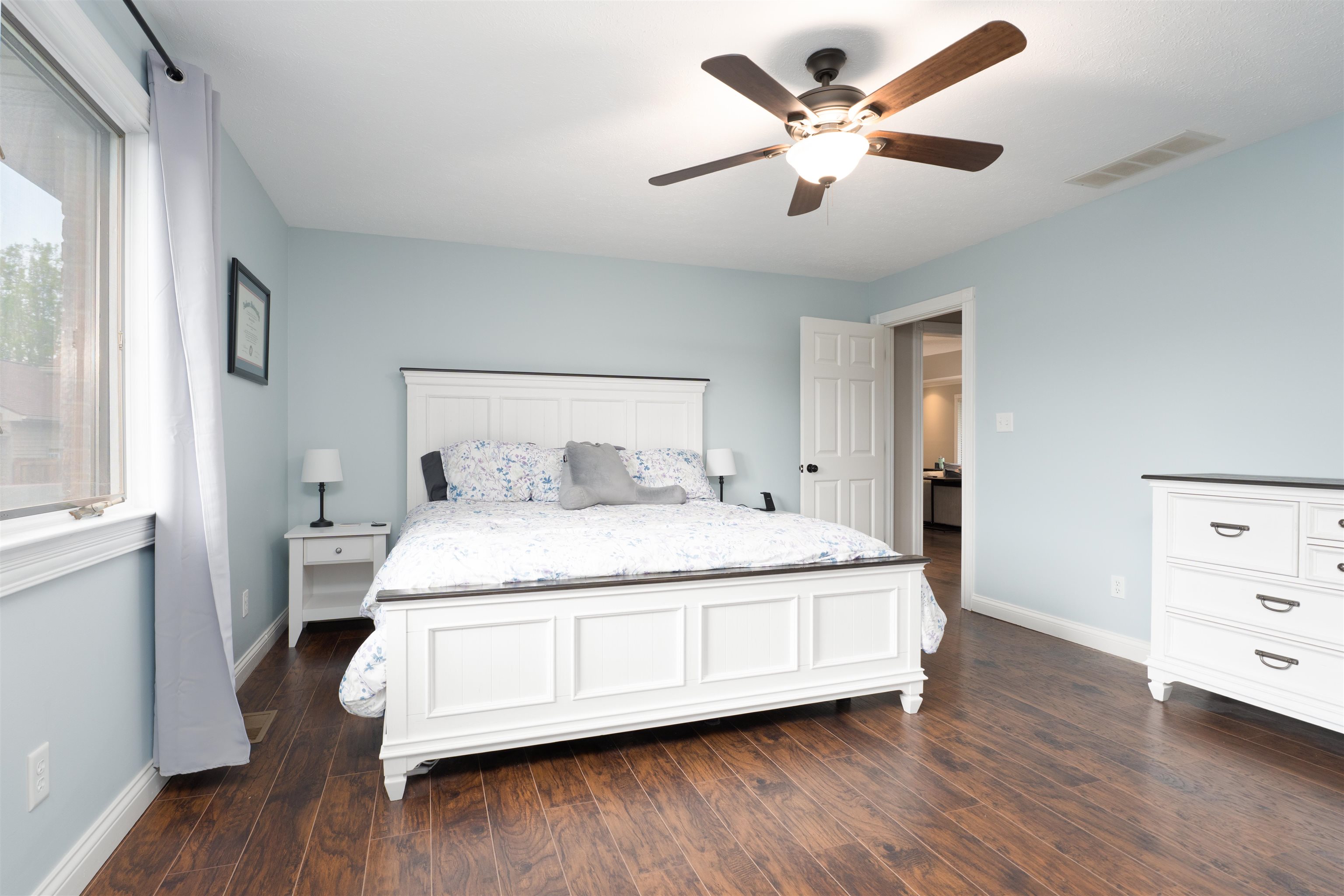 2708 Chatham Lane, Owensboro, Kentucky 42303, 4 Bedrooms Bedrooms, ,2 BathroomsBathrooms,Single Family Residence,For Sale,Chatham Lane,91982