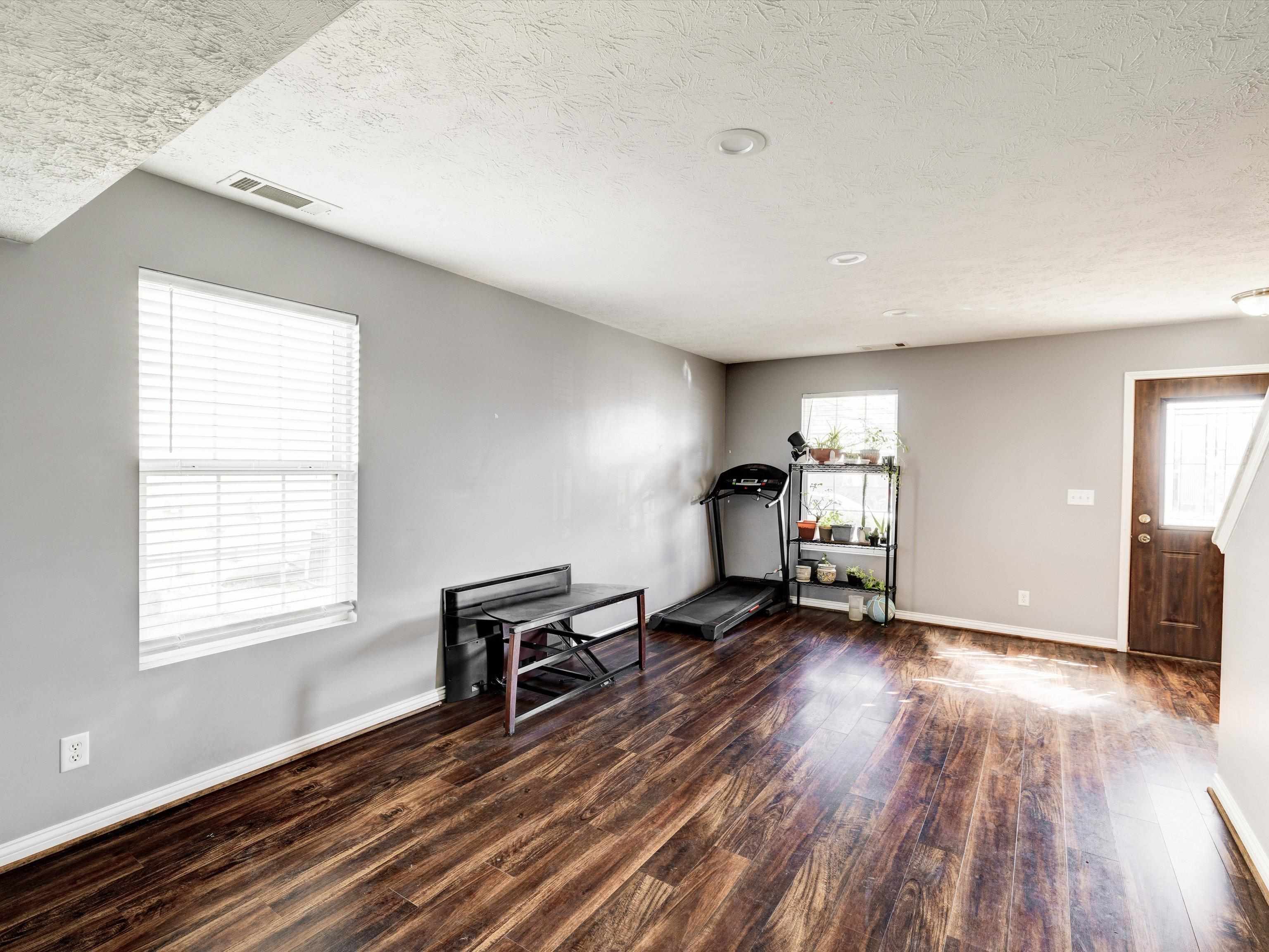 2225 Summer Walk, Owensboro, Kentucky 42303, 3 Bedrooms Bedrooms, ,2 BathroomsBathrooms,Single Family Residence,For Sale,Summer Walk,91984