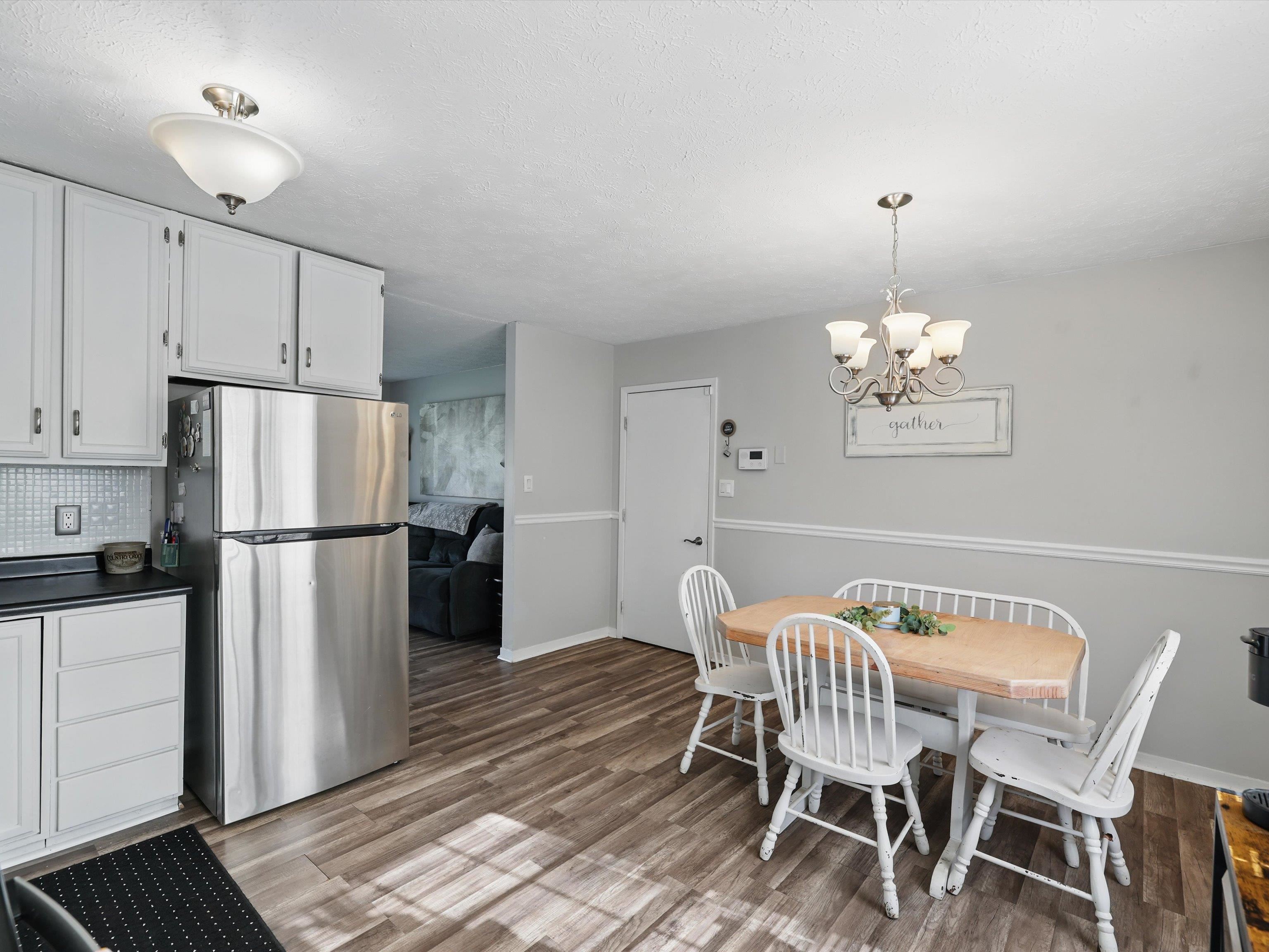 6155 Sutter Loop E, Owensboro, Kentucky 42303, 3 Bedrooms Bedrooms, ,1 BathroomBathrooms,Single Family Residence,For Sale,Sutter Loop E,91986