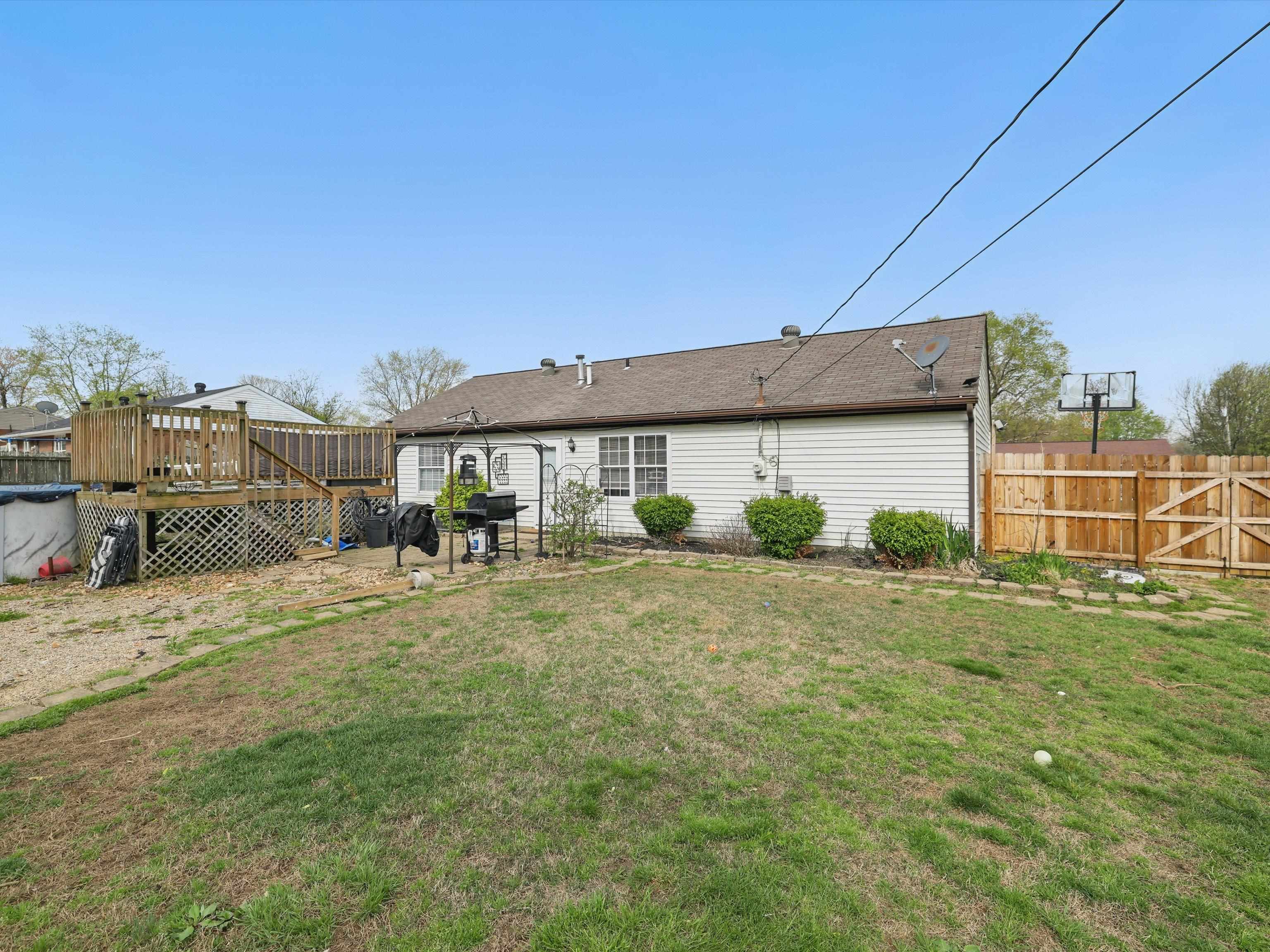 6155 Sutter Loop E, Owensboro, Kentucky 42303, 3 Bedrooms Bedrooms, ,1 BathroomBathrooms,Single Family Residence,For Sale,Sutter Loop E,91986
