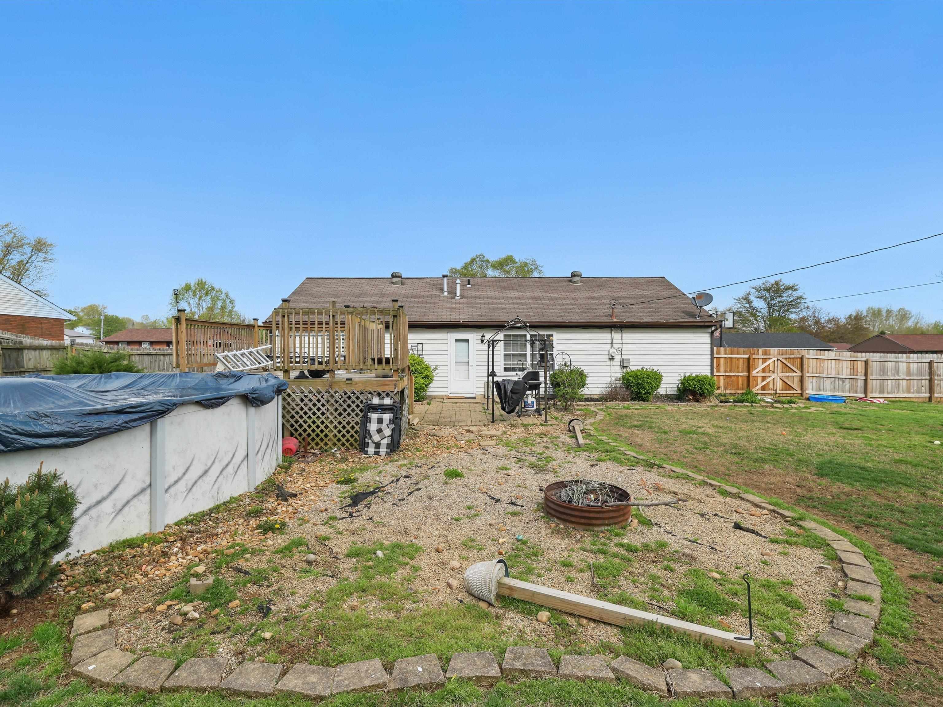 6155 Sutter Loop E, Owensboro, Kentucky 42303, 3 Bedrooms Bedrooms, ,1 BathroomBathrooms,Single Family Residence,For Sale,Sutter Loop E,91986