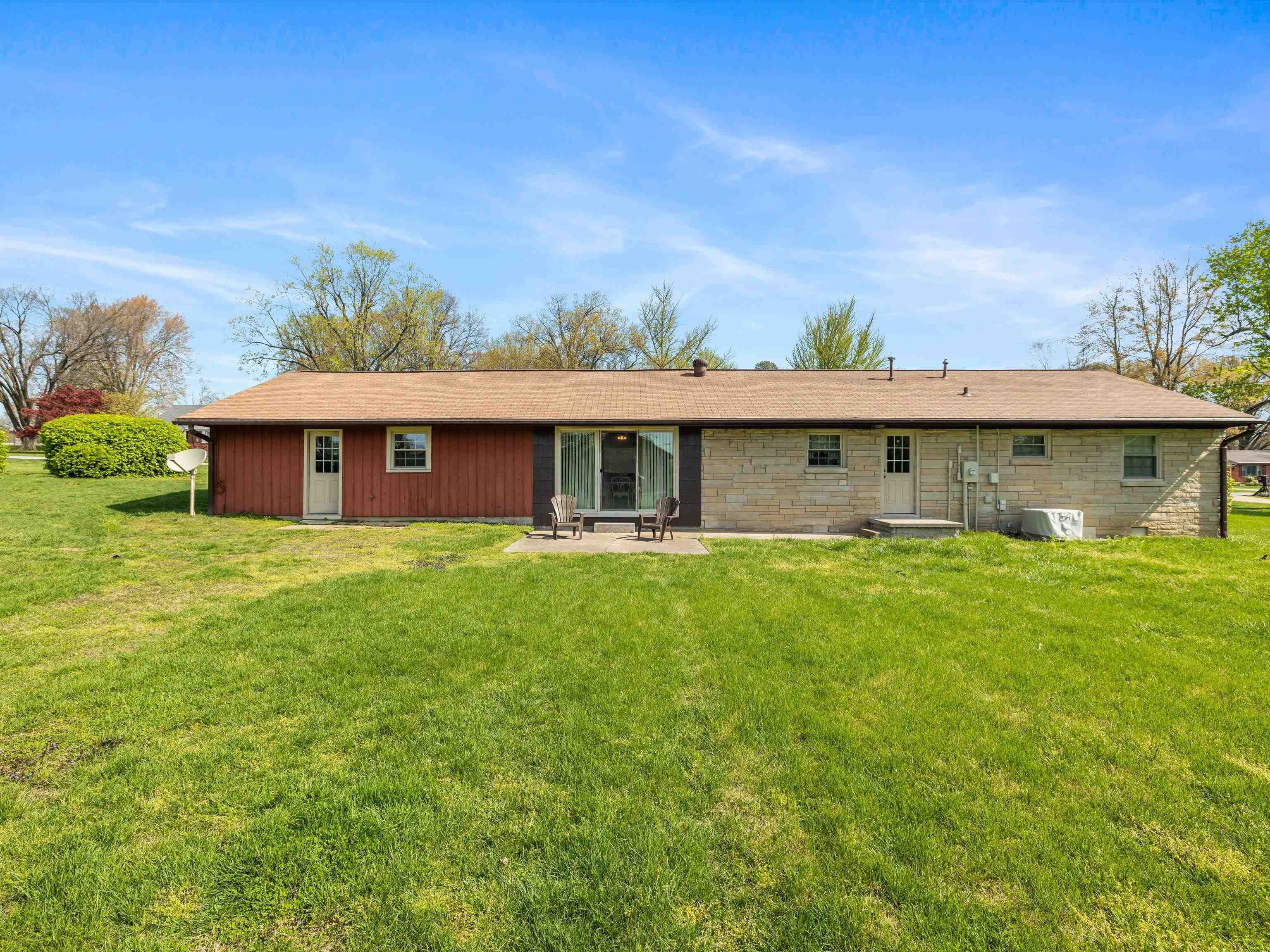4714 Doe Run, Owensboro, Kentucky 42303, 3 Bedrooms Bedrooms, ,1 BathroomBathrooms,Single Family Residence,For Sale,Doe Run,91988