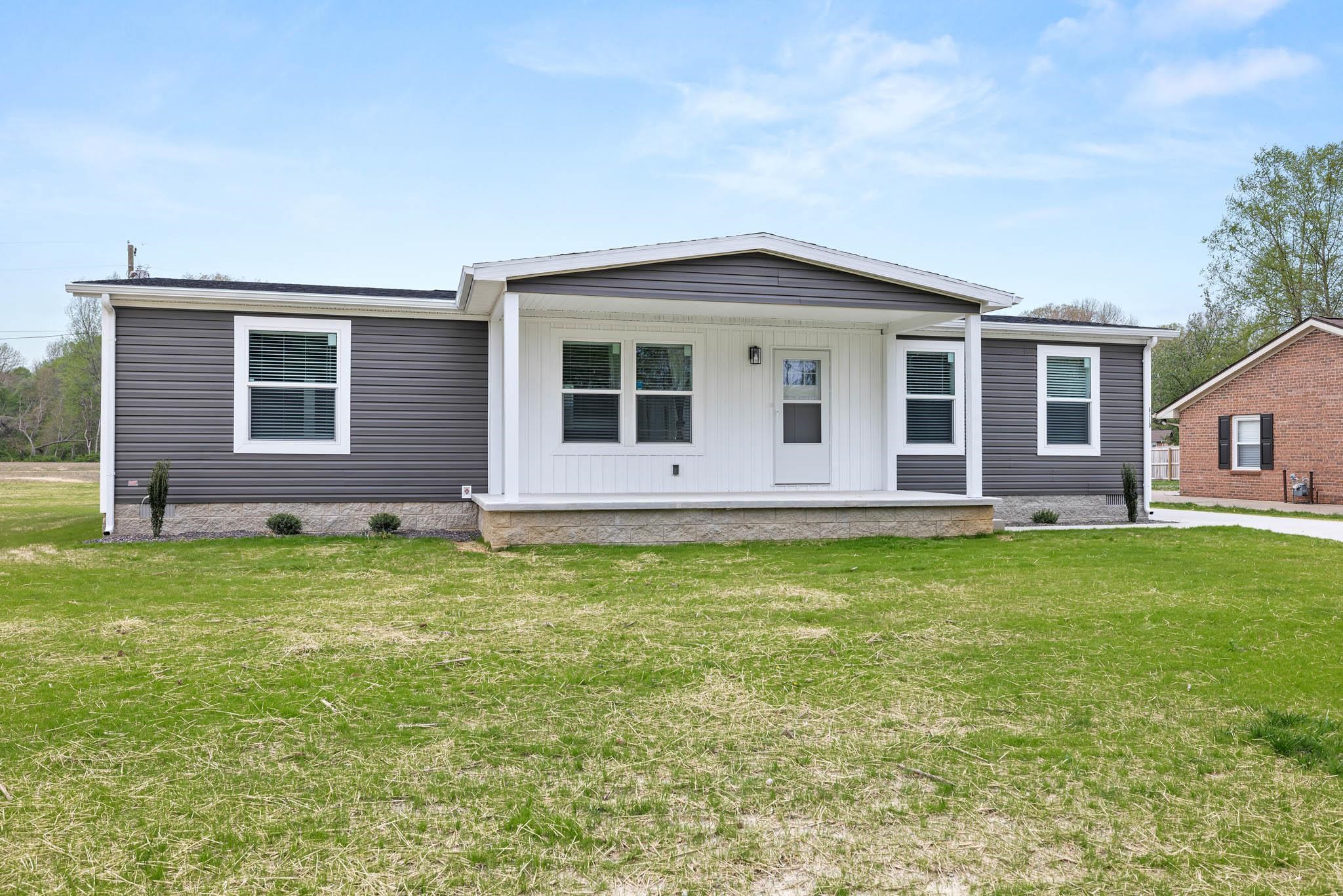 5110 Sturbridge Place, Owensboro, Kentucky 42303, 3 Bedrooms Bedrooms, ,2 BathroomsBathrooms,Single Family Residence,For Sale,Sturbridge Place,91993