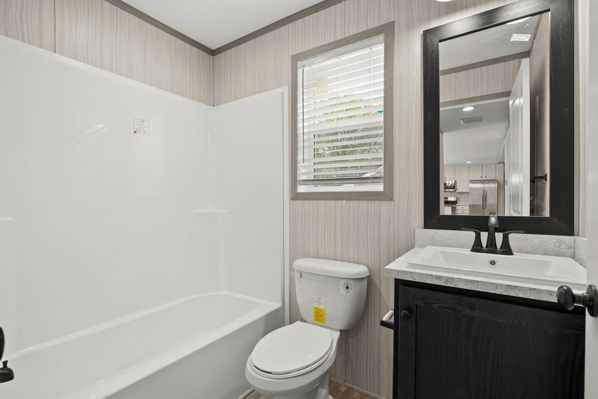 5110 Sturbridge Place, Owensboro, Kentucky 42303, 3 Bedrooms Bedrooms, ,2 BathroomsBathrooms,Single Family Residence,For Sale,Sturbridge Place,91993