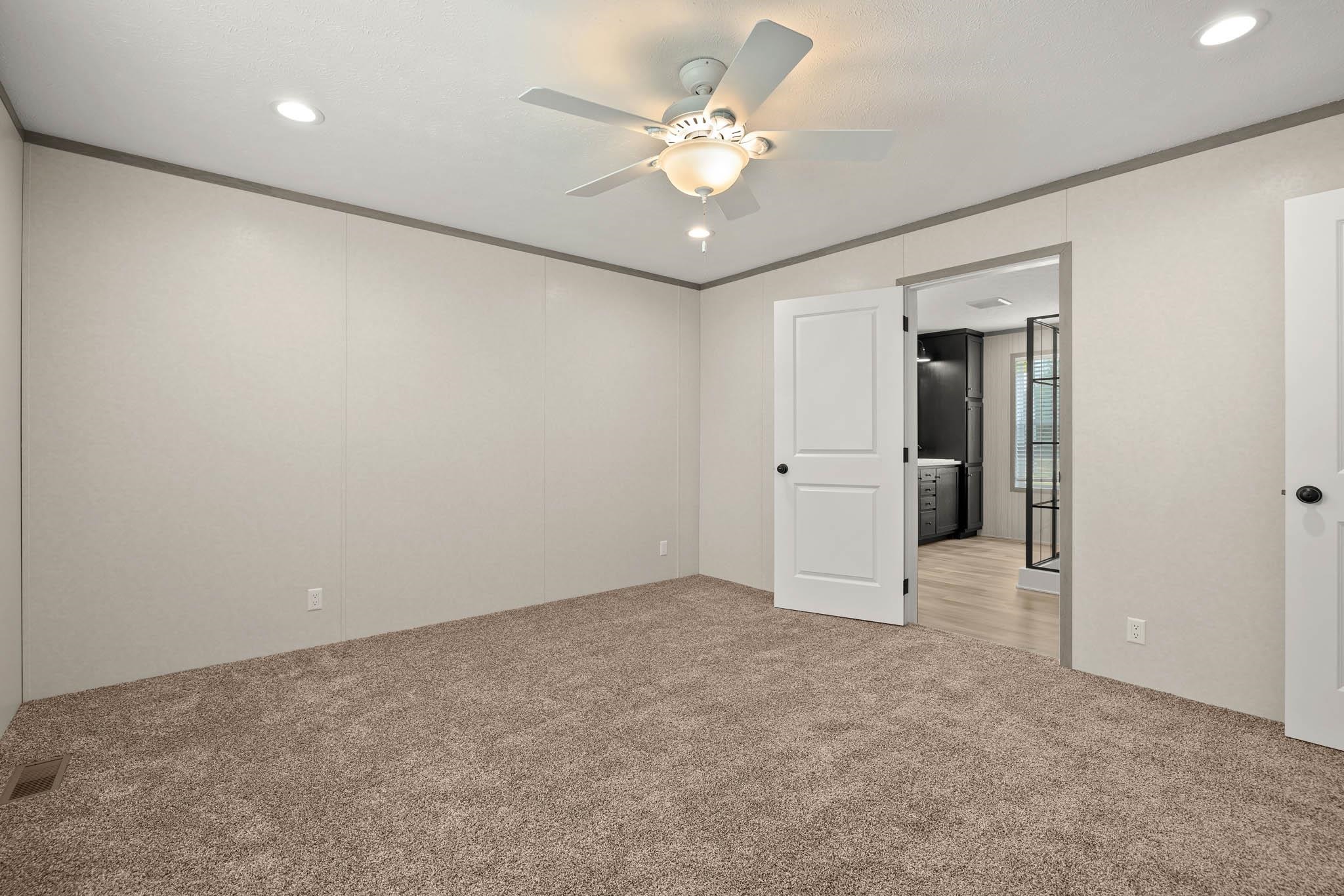 5110 Sturbridge Place, Owensboro, Kentucky 42303, 3 Bedrooms Bedrooms, ,2 BathroomsBathrooms,Single Family Residence,For Sale,Sturbridge Place,91993