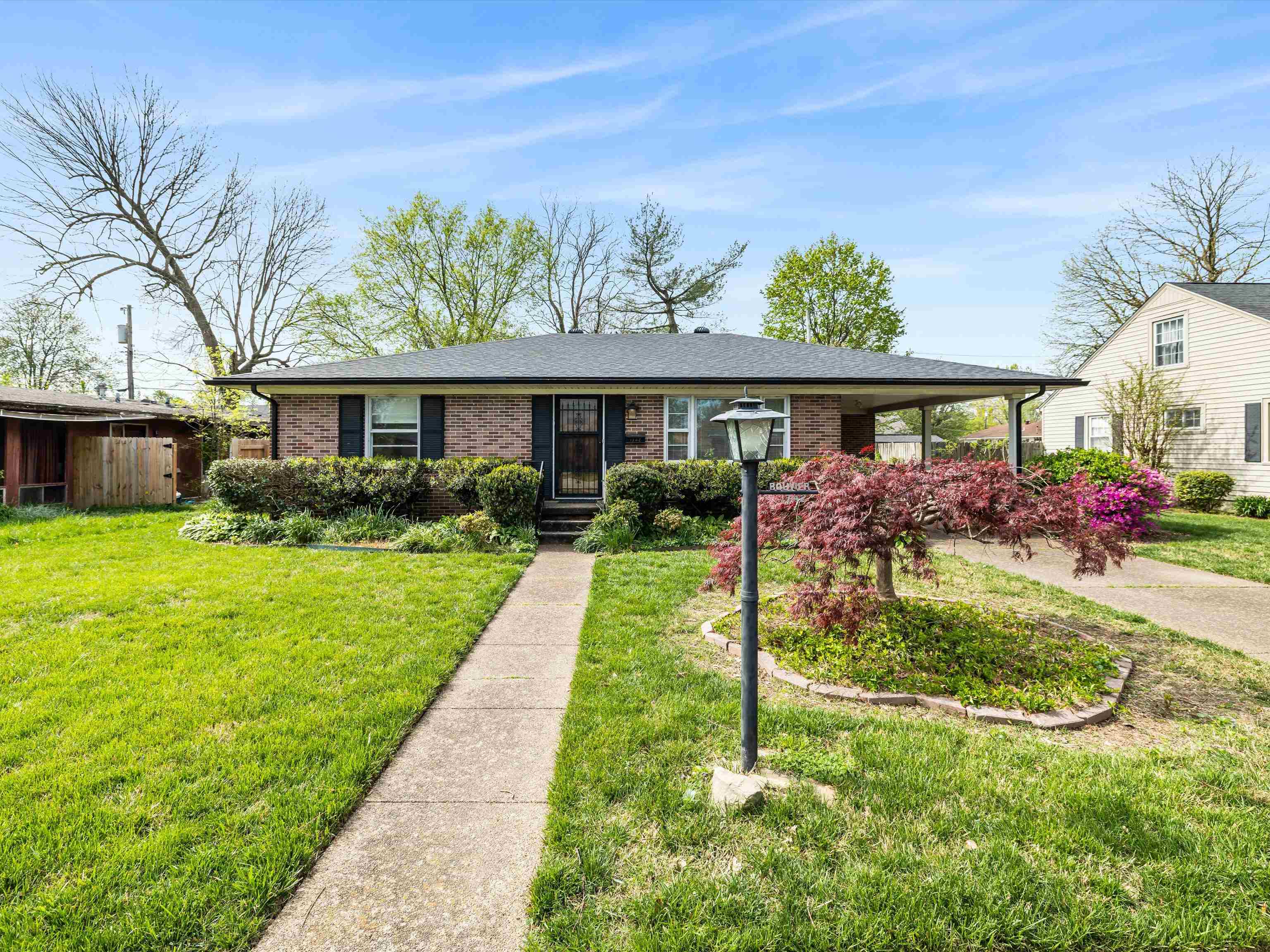 1742 Mohawk Dr, Owensboro, Kentucky 42301, 3 Bedrooms Bedrooms, ,1 BathroomBathrooms,Single Family Residence,For Sale,Mohawk Dr,91998