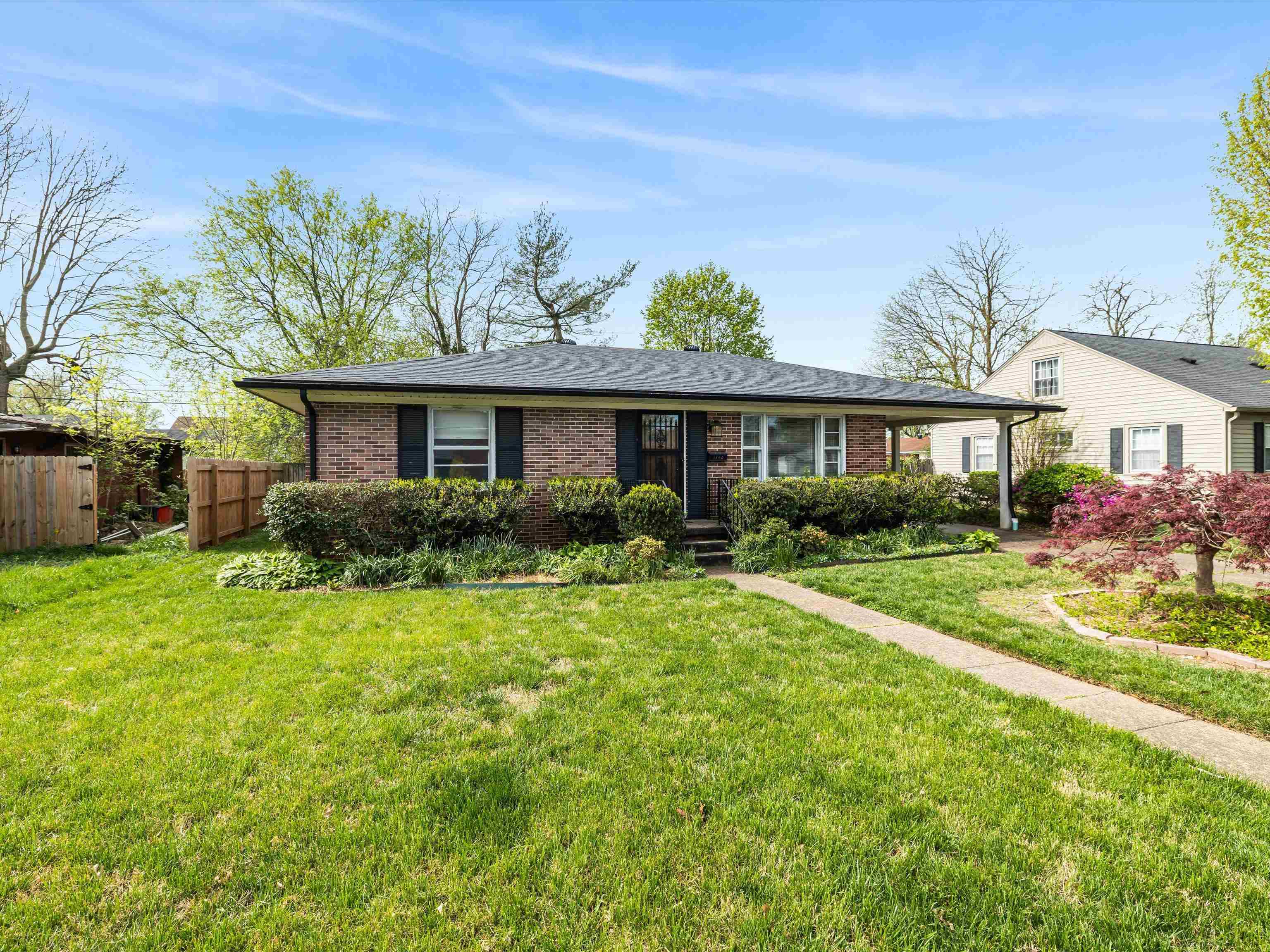 1742 Mohawk Dr, Owensboro, Kentucky 42301, 3 Bedrooms Bedrooms, ,1 BathroomBathrooms,Single Family Residence,For Sale,Mohawk Dr,91998