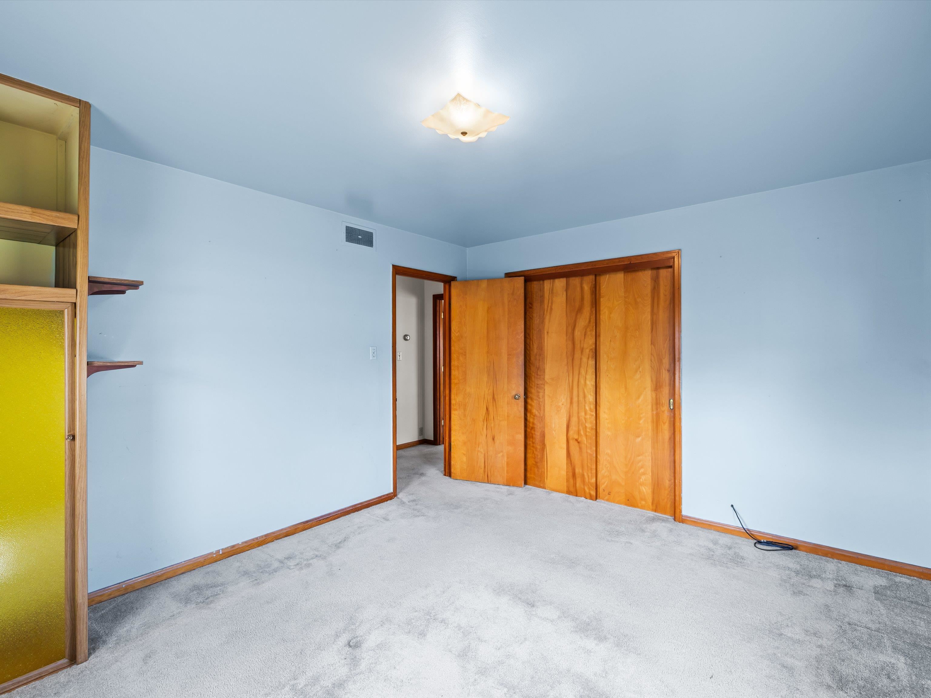 1742 Mohawk Dr, Owensboro, Kentucky 42301, 3 Bedrooms Bedrooms, ,1 BathroomBathrooms,Single Family Residence,For Sale,Mohawk Dr,91998