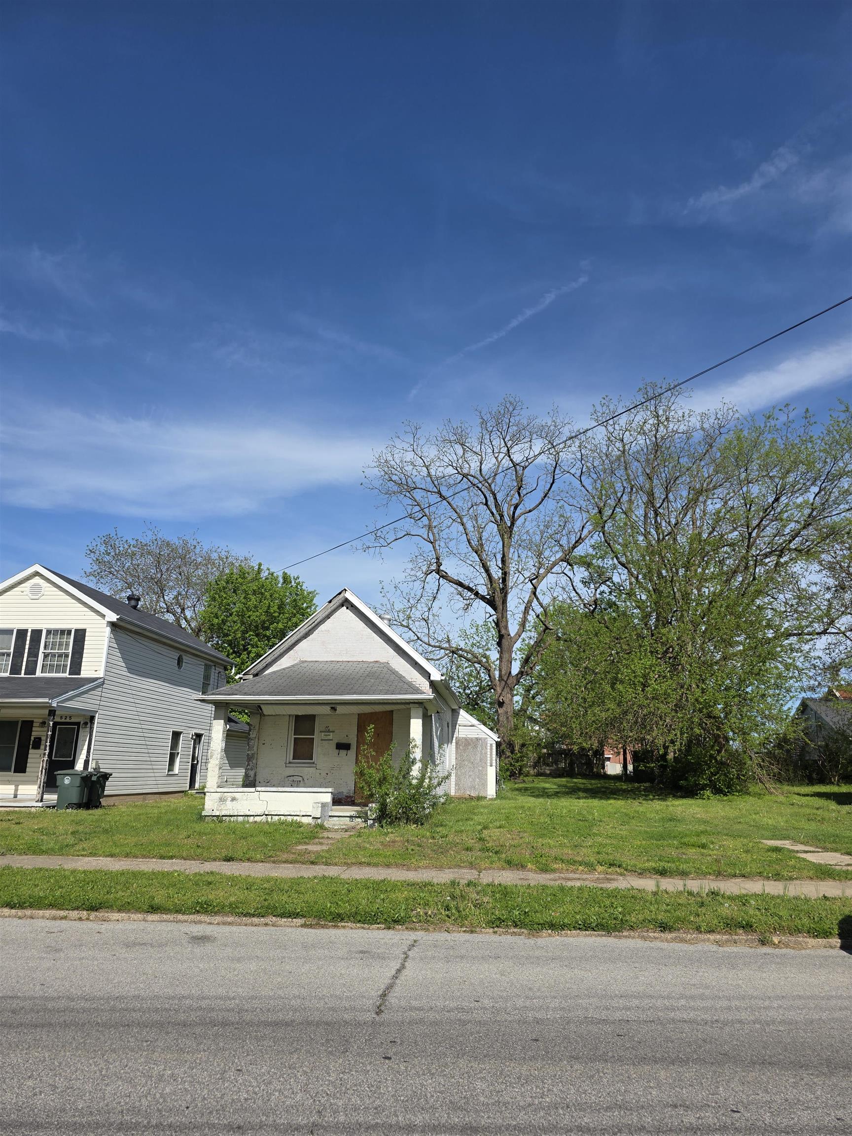 529 Walnut St, Owensboro, Kentucky 42301, ,Single Family Residence,For Sale,Walnut St,91999