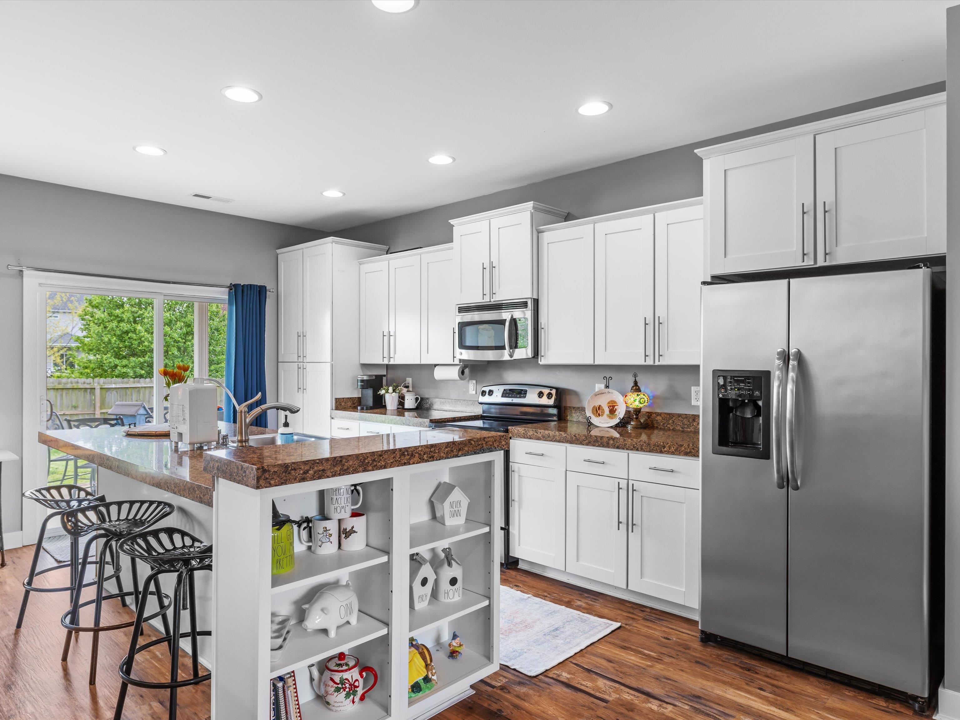 2236 Meadowhill Lane, Utica, Kentucky 42376, 3 Bedrooms Bedrooms, ,2 BathroomsBathrooms,Single Family Residence,For Sale,Meadowhill Lane,92001