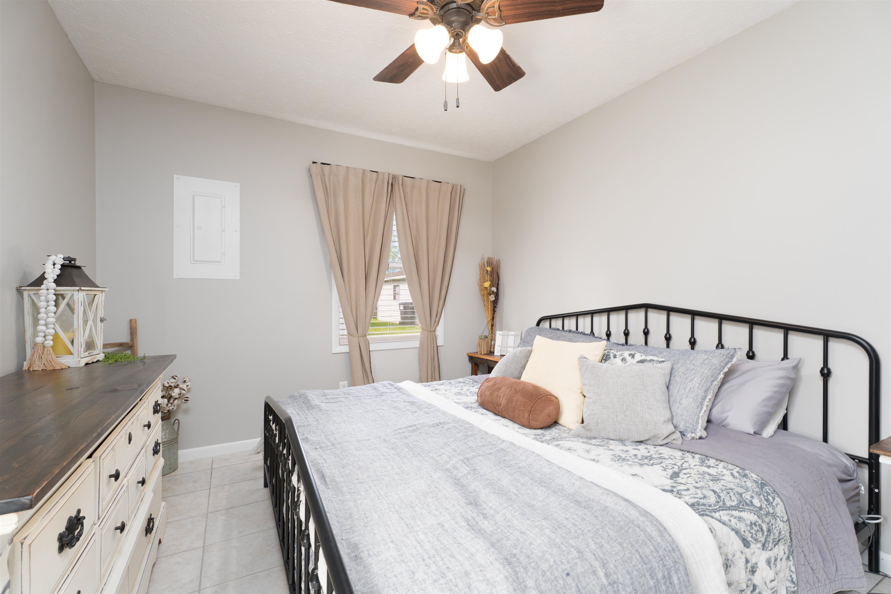 6144 Sutter Loop West, Owensboro, Kentucky 42303, 3 Bedrooms Bedrooms, ,1 BathroomBathrooms,Single Family Residence,For Sale,Sutter Loop West,92003