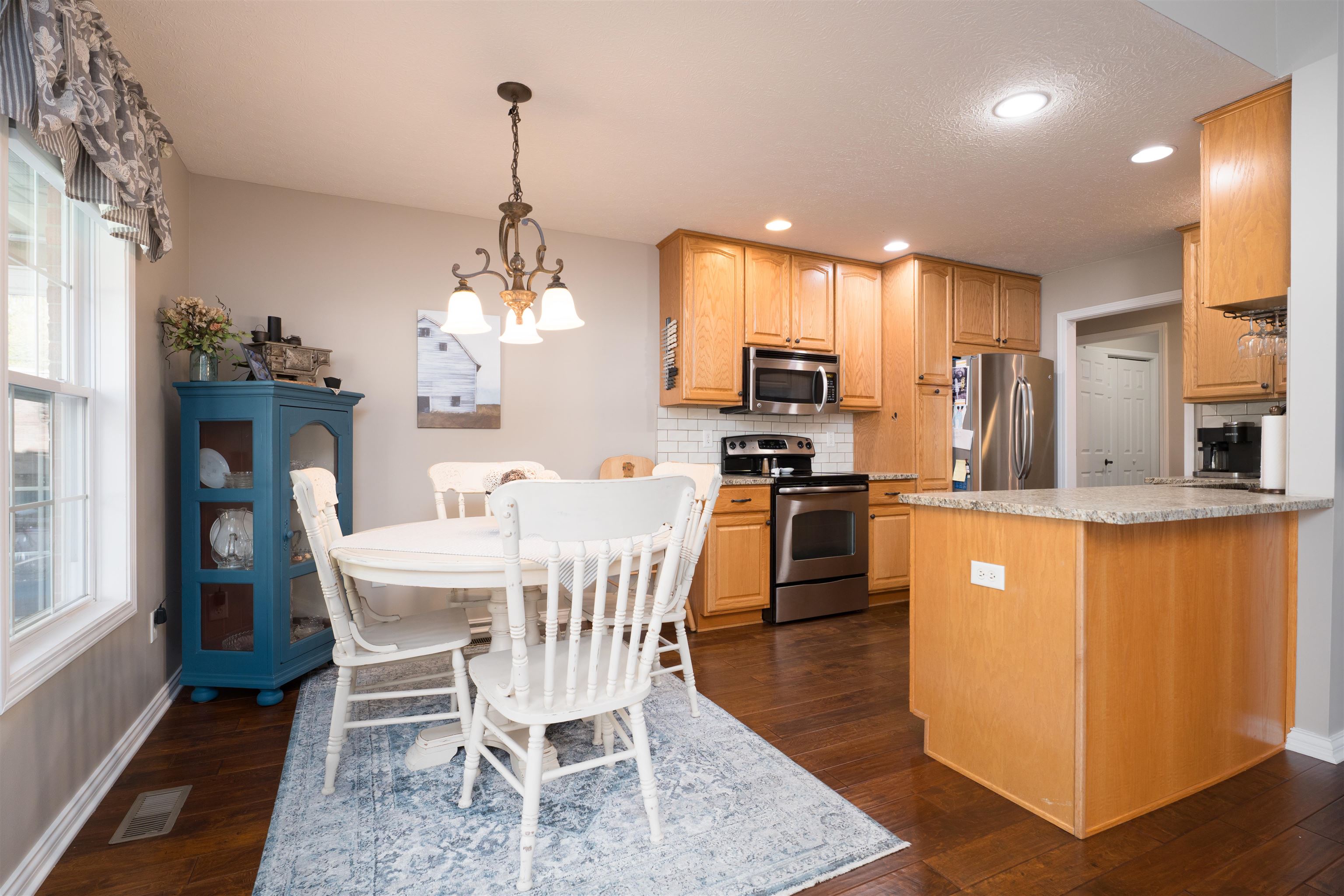 4800 Carlsbad Lane, Owensboro, Kentucky 42303, 3 Bedrooms Bedrooms, ,2 BathroomsBathrooms,Single Family Residence,For Sale,Carlsbad Lane,92010