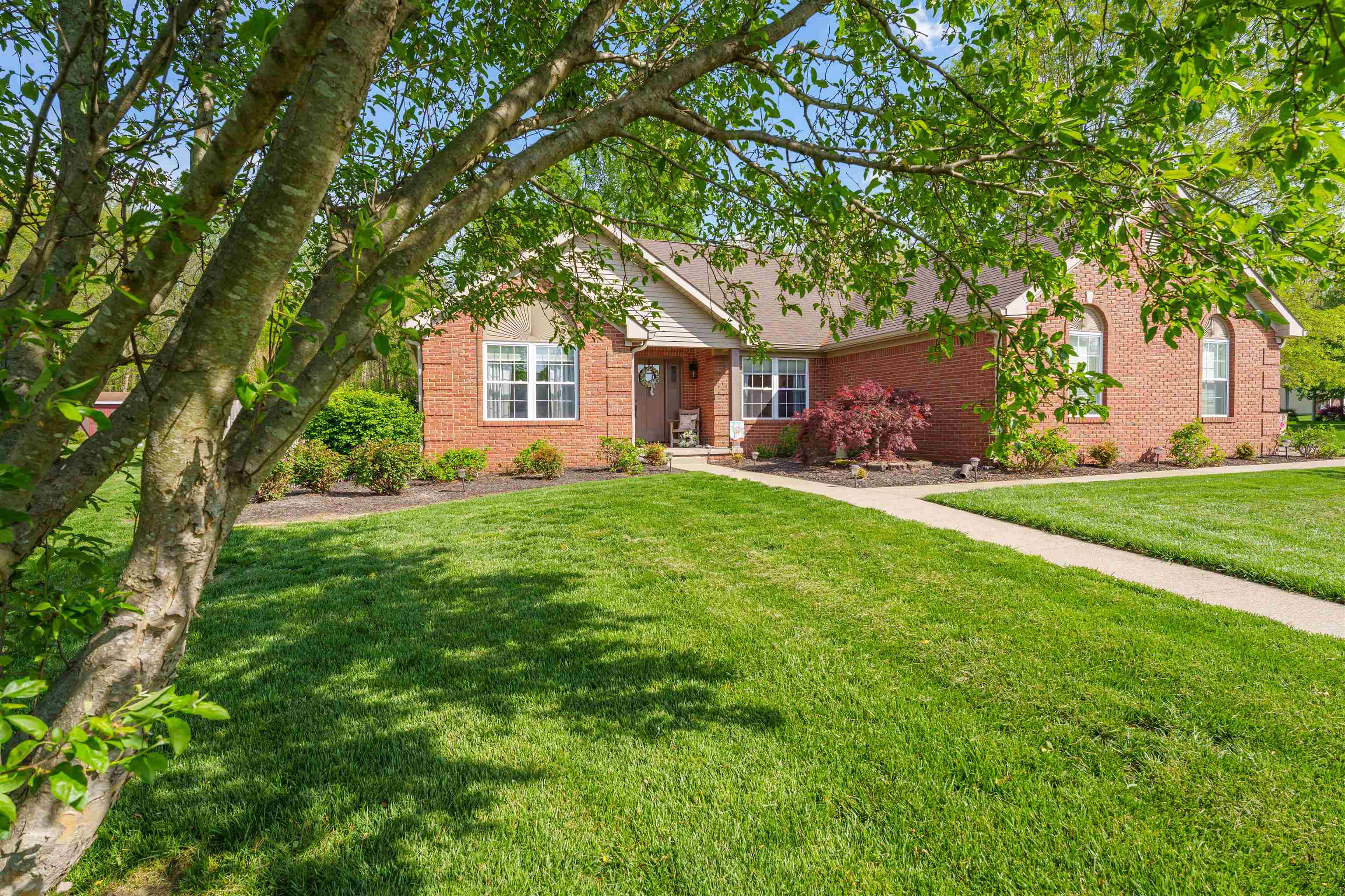 4800 Carlsbad Lane, Owensboro, Kentucky 42303, 3 Bedrooms Bedrooms, ,2 BathroomsBathrooms,Single Family Residence,For Sale,Carlsbad Lane,92010
