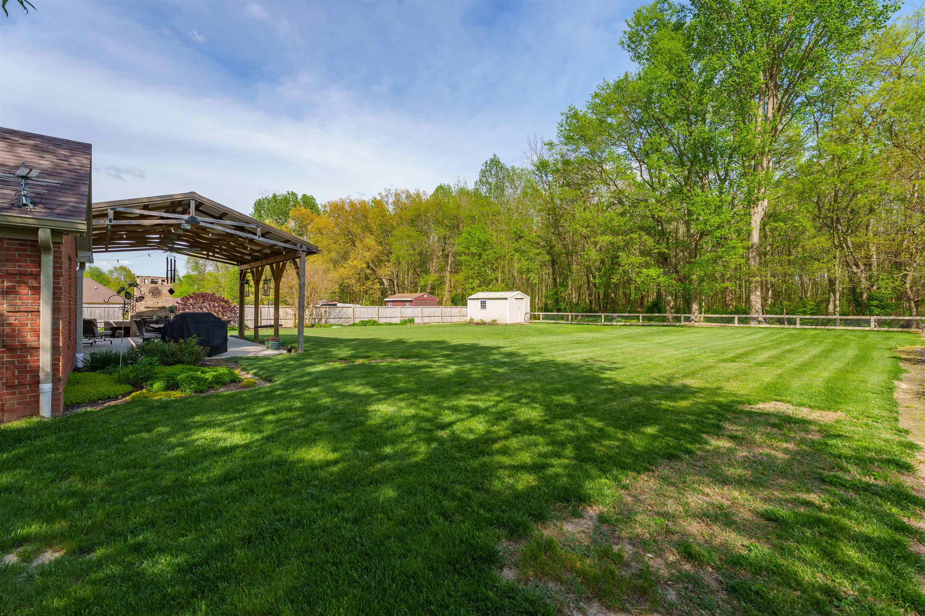 4800 Carlsbad Lane, Owensboro, Kentucky 42303, 3 Bedrooms Bedrooms, ,2 BathroomsBathrooms,Single Family Residence,For Sale,Carlsbad Lane,92010