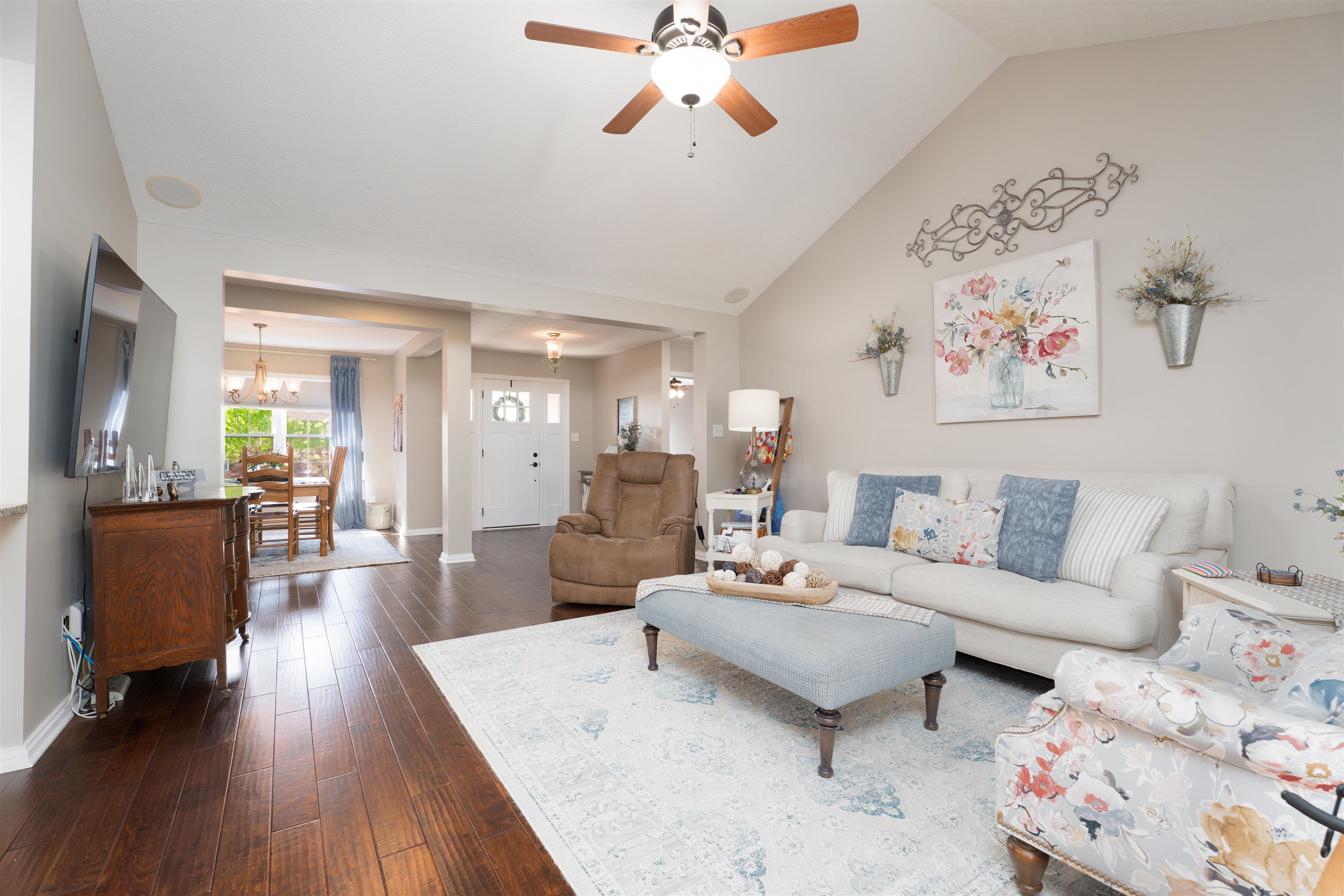 4800 Carlsbad Lane, Owensboro, Kentucky 42303, 3 Bedrooms Bedrooms, ,2 BathroomsBathrooms,Single Family Residence,For Sale,Carlsbad Lane,92010