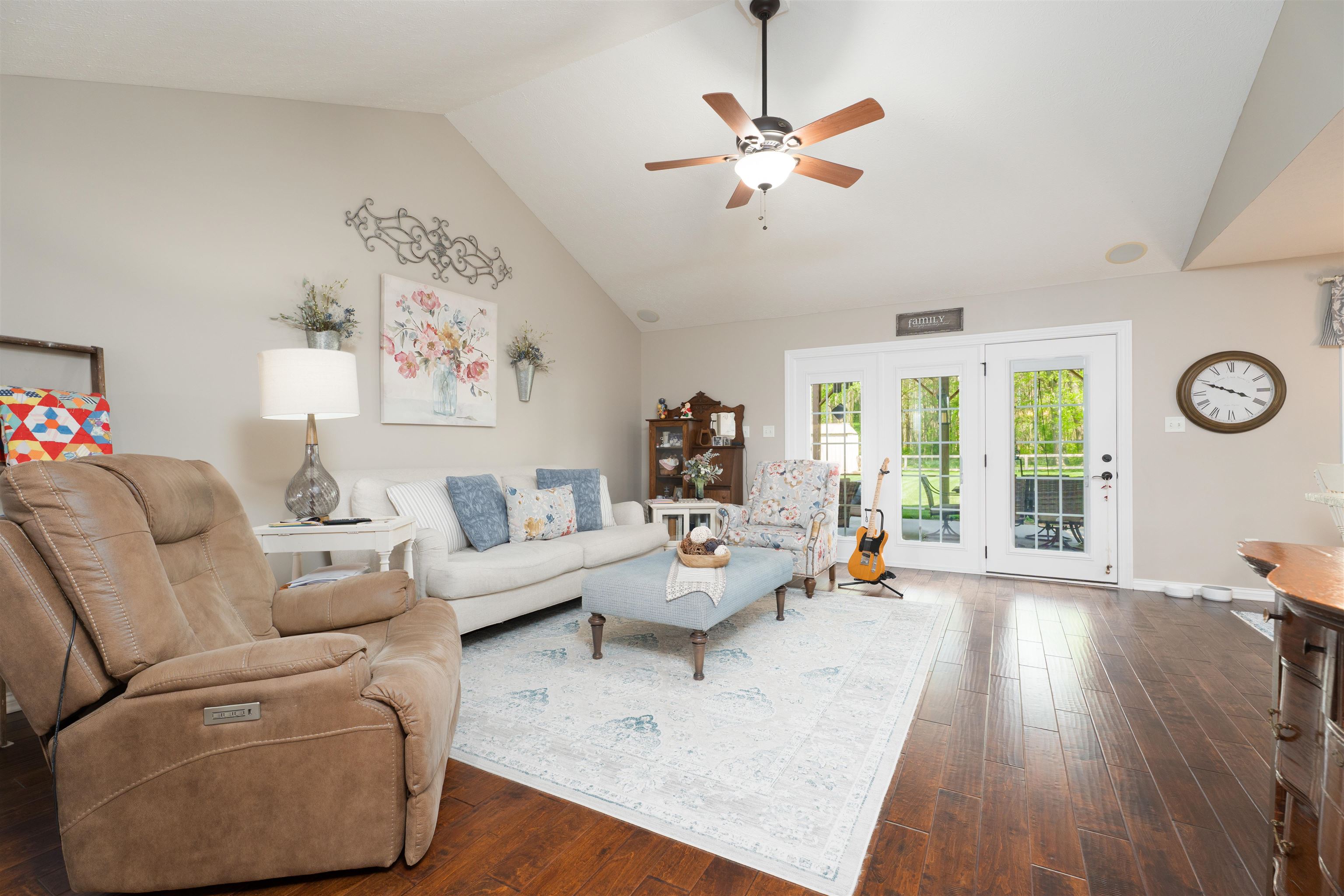 4800 Carlsbad Lane, Owensboro, Kentucky 42303, 3 Bedrooms Bedrooms, ,2 BathroomsBathrooms,Single Family Residence,For Sale,Carlsbad Lane,92010