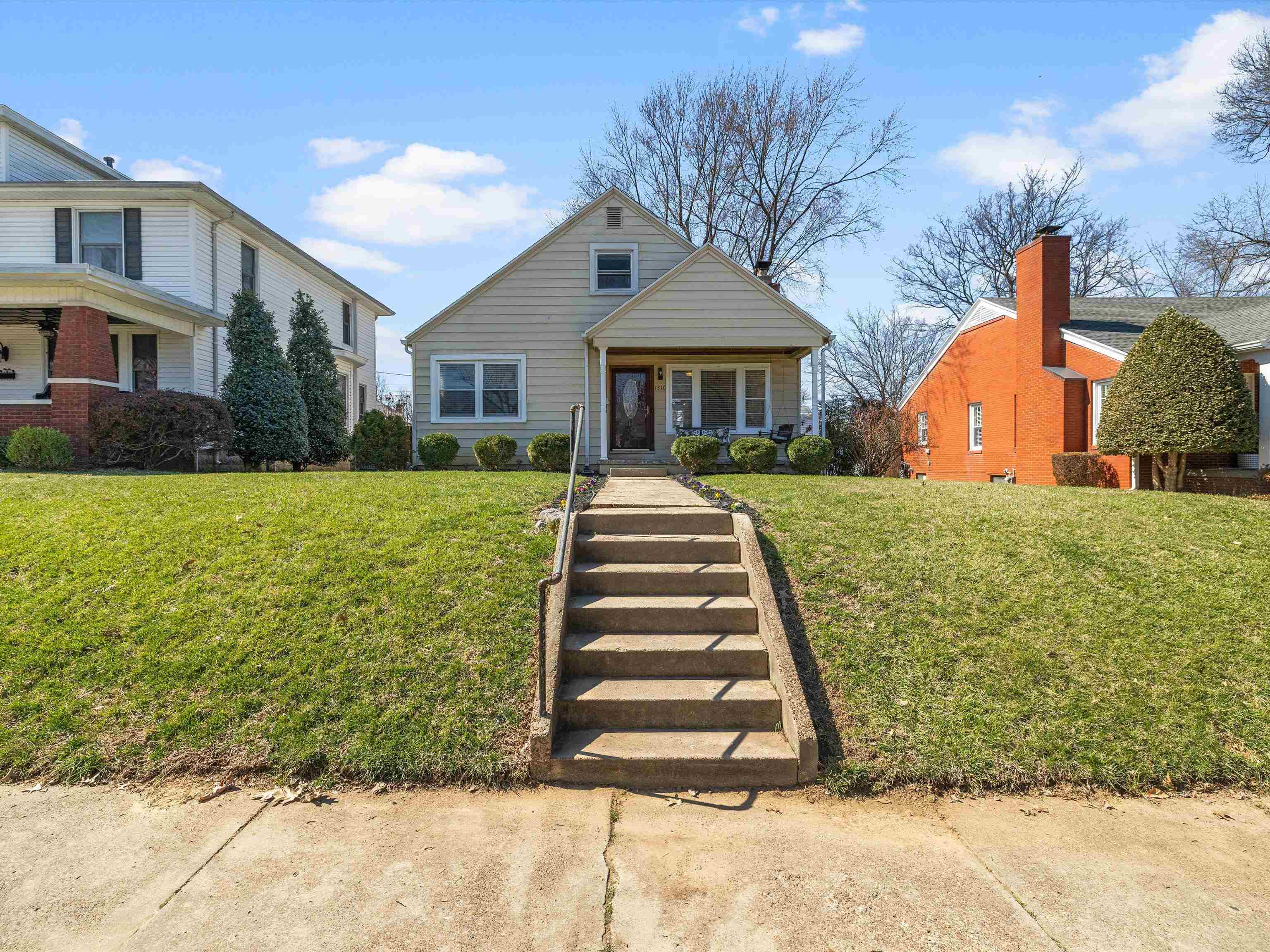 1310 Cedar Street, Owensboro, Kentucky 42301, 3 Bedrooms Bedrooms, ,1 BathroomBathrooms,Single Family Residence,For Sale,Cedar Street,92013