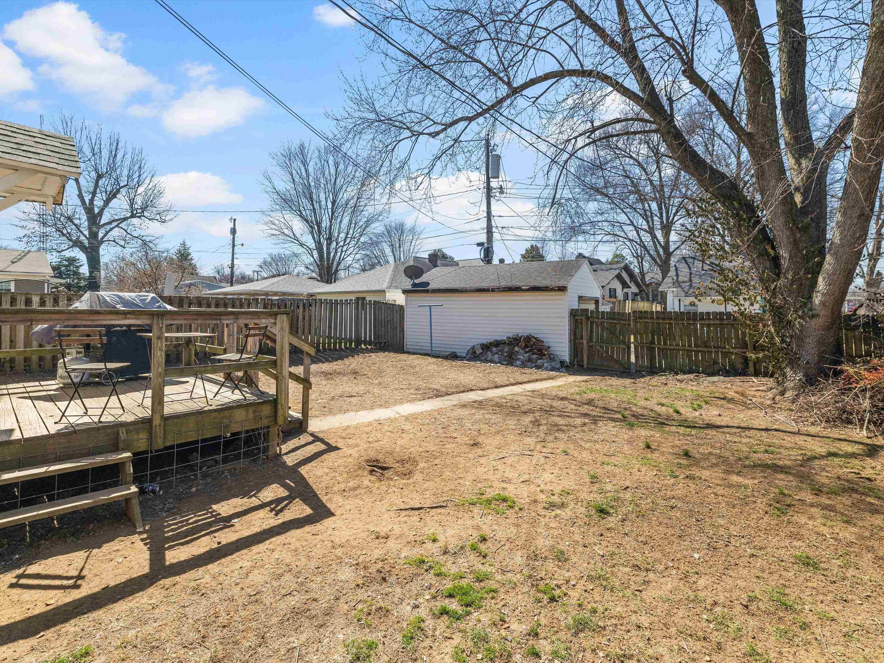 1310 Cedar Street, Owensboro, Kentucky 42301, 3 Bedrooms Bedrooms, ,1 BathroomBathrooms,Single Family Residence,For Sale,Cedar Street,92013