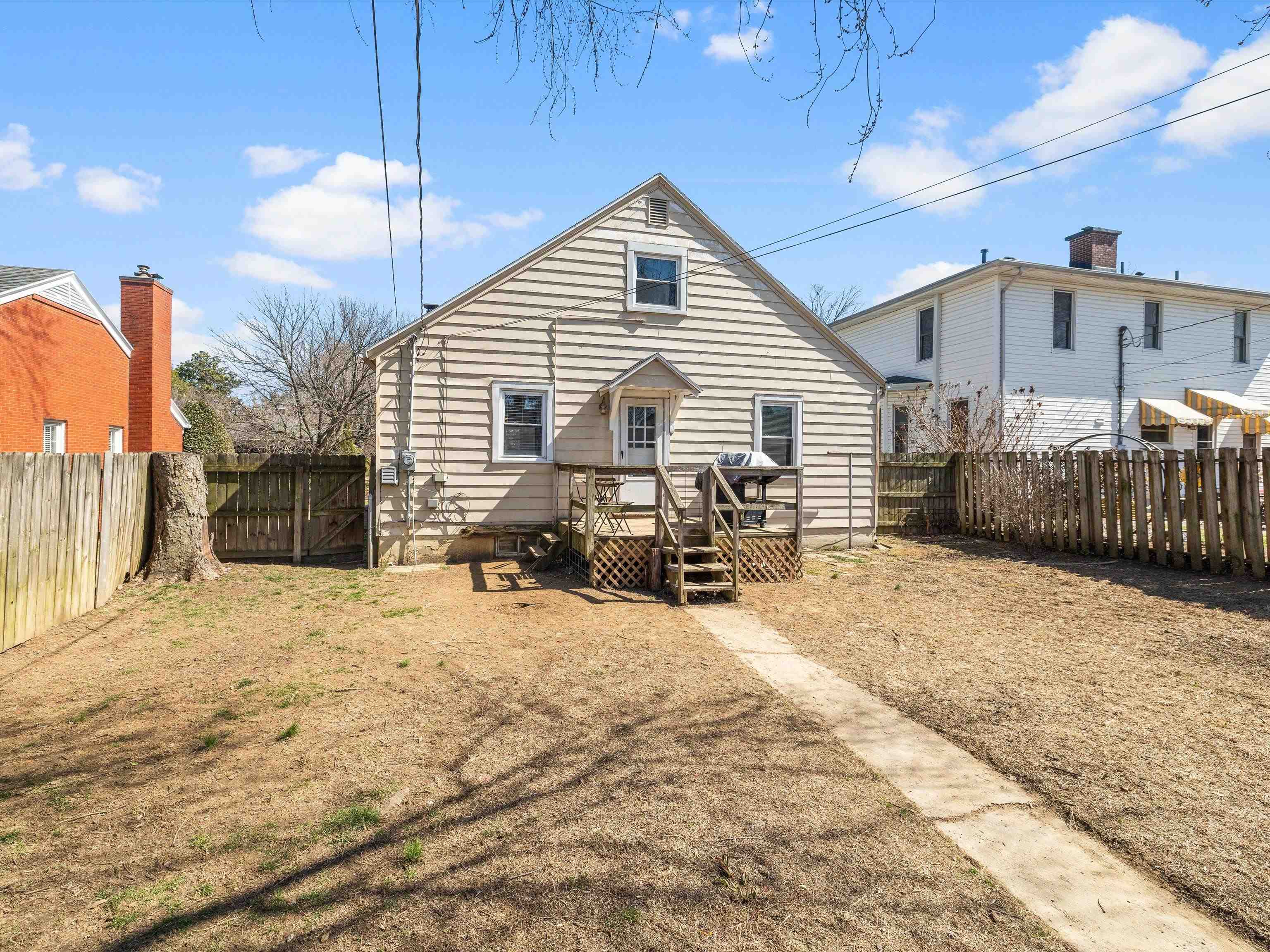 1310 Cedar Street, Owensboro, Kentucky 42301, 3 Bedrooms Bedrooms, ,1 BathroomBathrooms,Single Family Residence,For Sale,Cedar Street,92013