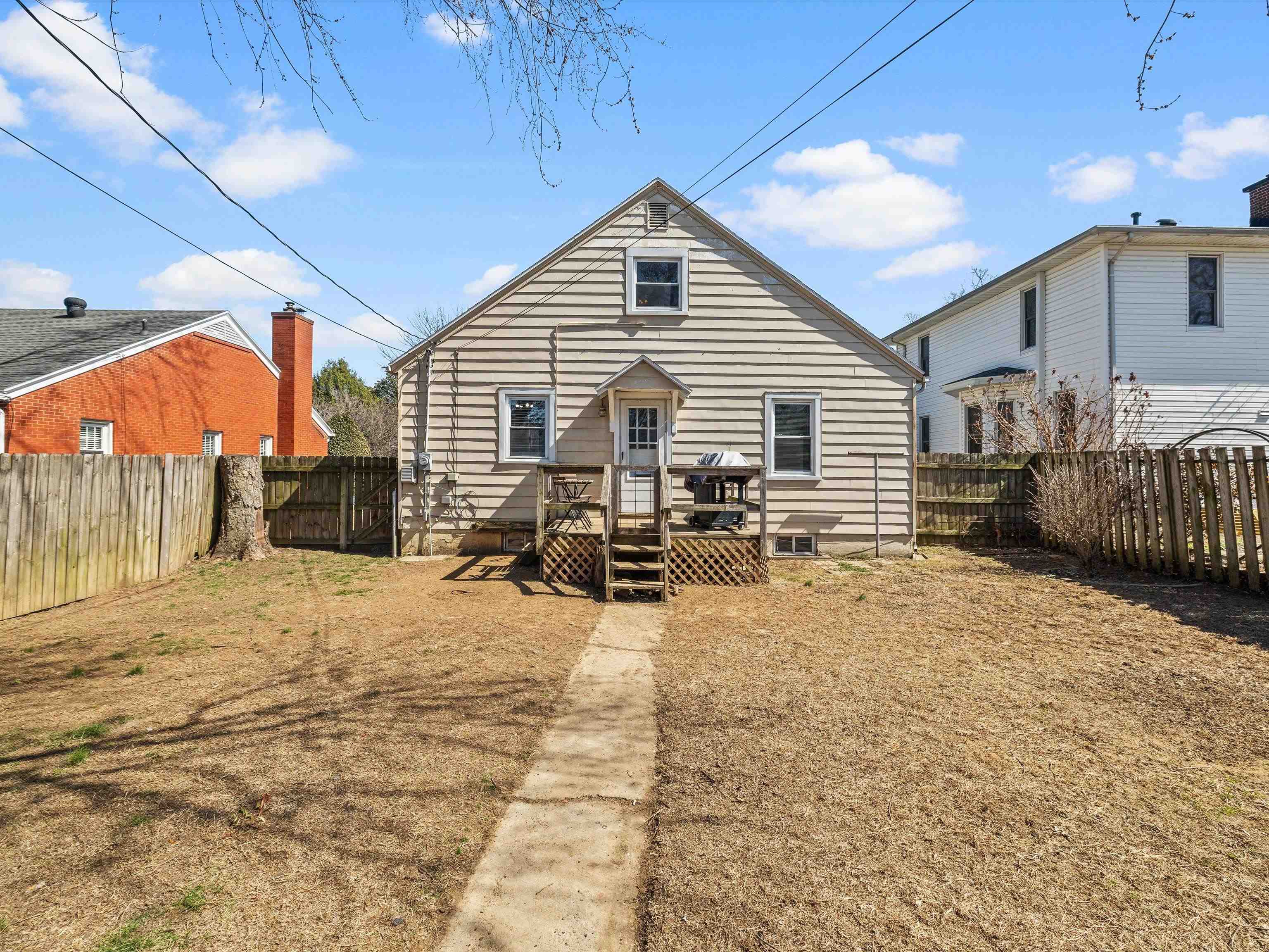 1310 Cedar Street, Owensboro, Kentucky 42301, 3 Bedrooms Bedrooms, ,1 BathroomBathrooms,Single Family Residence,For Sale,Cedar Street,92013