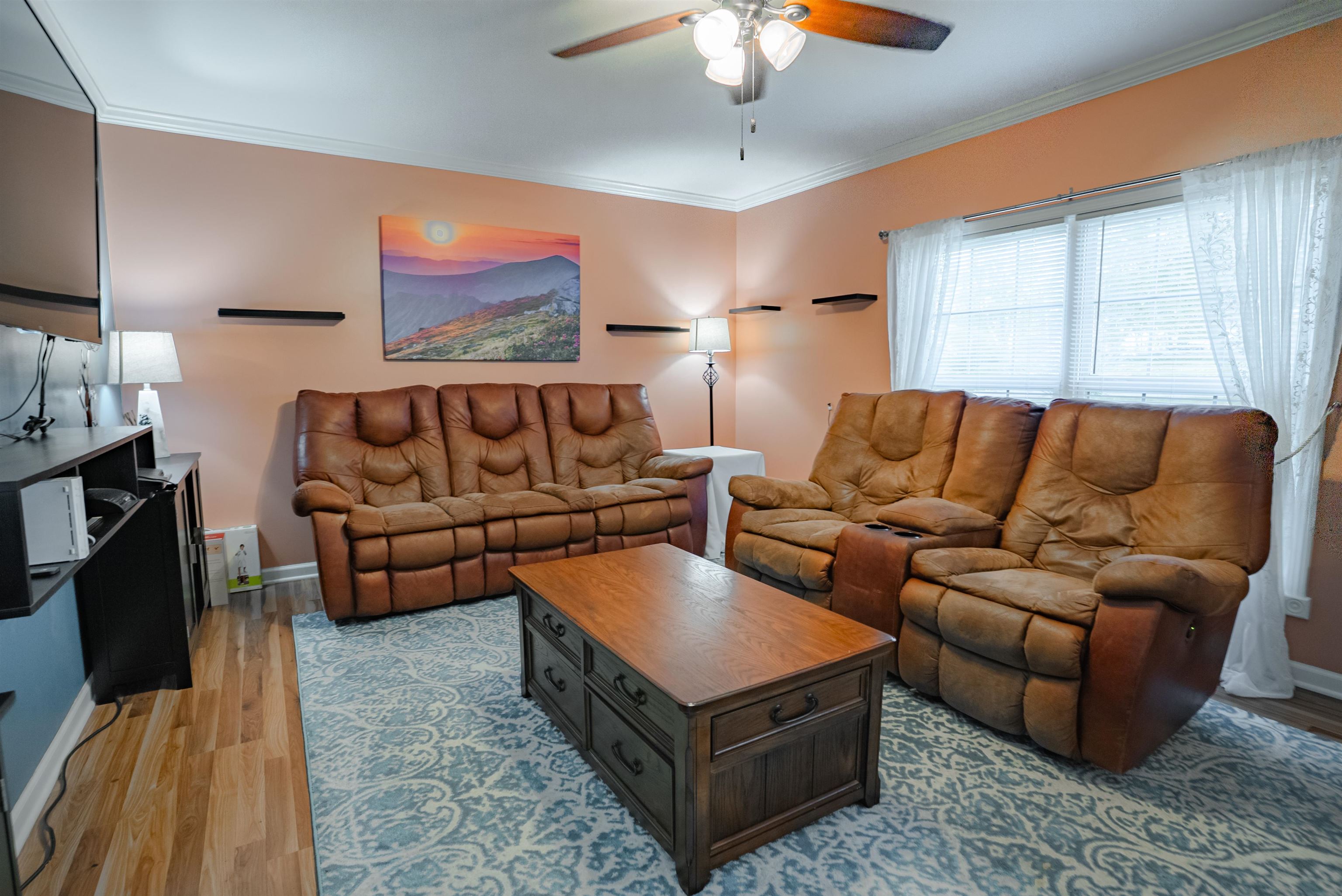 6644 Yorktown Court, NEWBURGH, Indiana 47630, 4 Bedrooms Bedrooms, ,2 BathroomsBathrooms,Single Family Residence,For Sale,Yorktown Court,92020