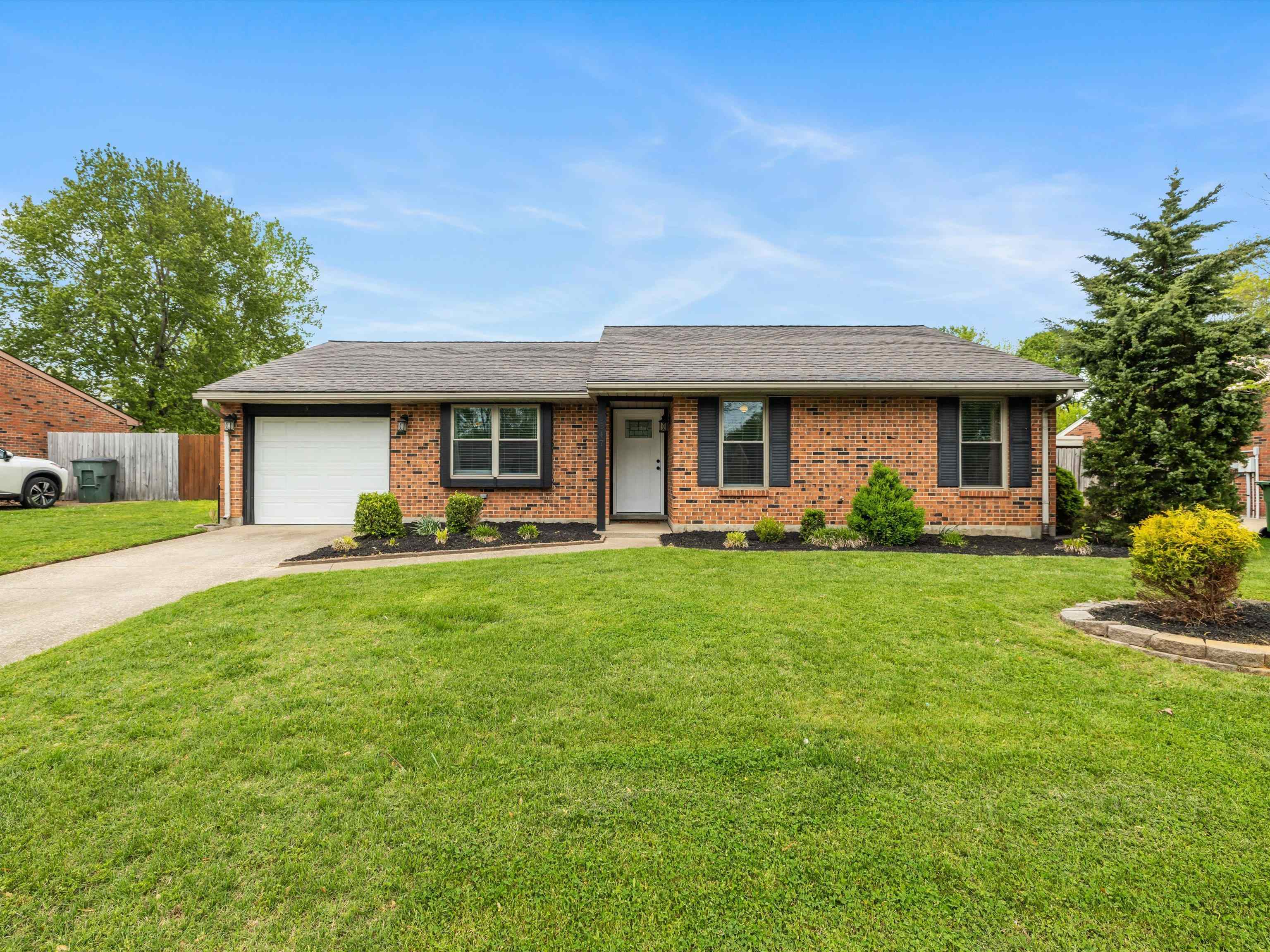 3847 Springtree Drive, Owensboro, Kentucky 42301, 3 Bedrooms Bedrooms, ,1 BathroomBathrooms,Ranch,For Sale,Springtree Drive,92024
