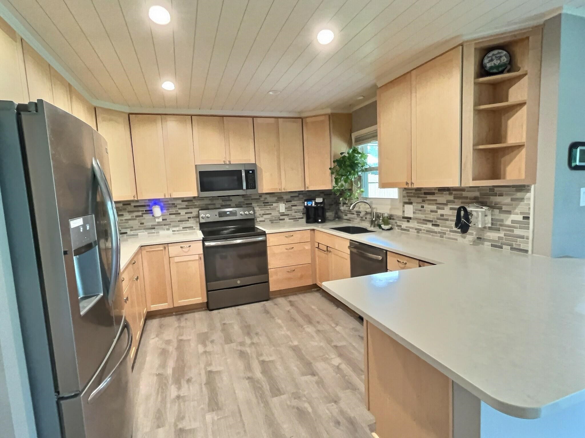 3924 Bordeaux Loop South, Owensboro, Kentucky 42303, 3 Bedrooms Bedrooms, ,2 BathroomsBathrooms,Single Family Residence,For Sale,Bordeaux Loop South,92025
