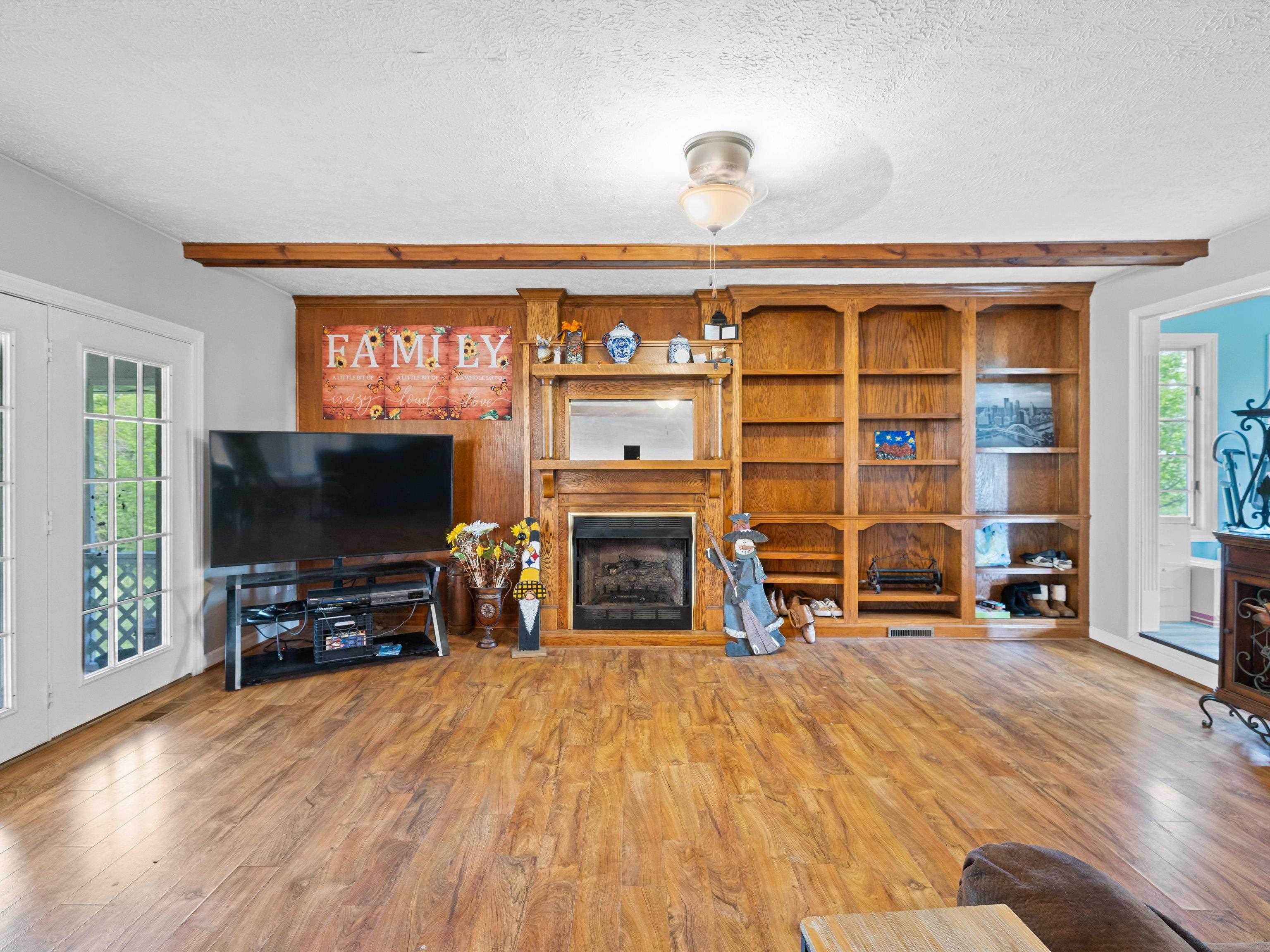 11315 HWY 764, Whitesville, Kentucky 42378, 3 Bedrooms Bedrooms, ,3 BathroomsBathrooms,Single Family Residence,For Sale,HWY 764,92027