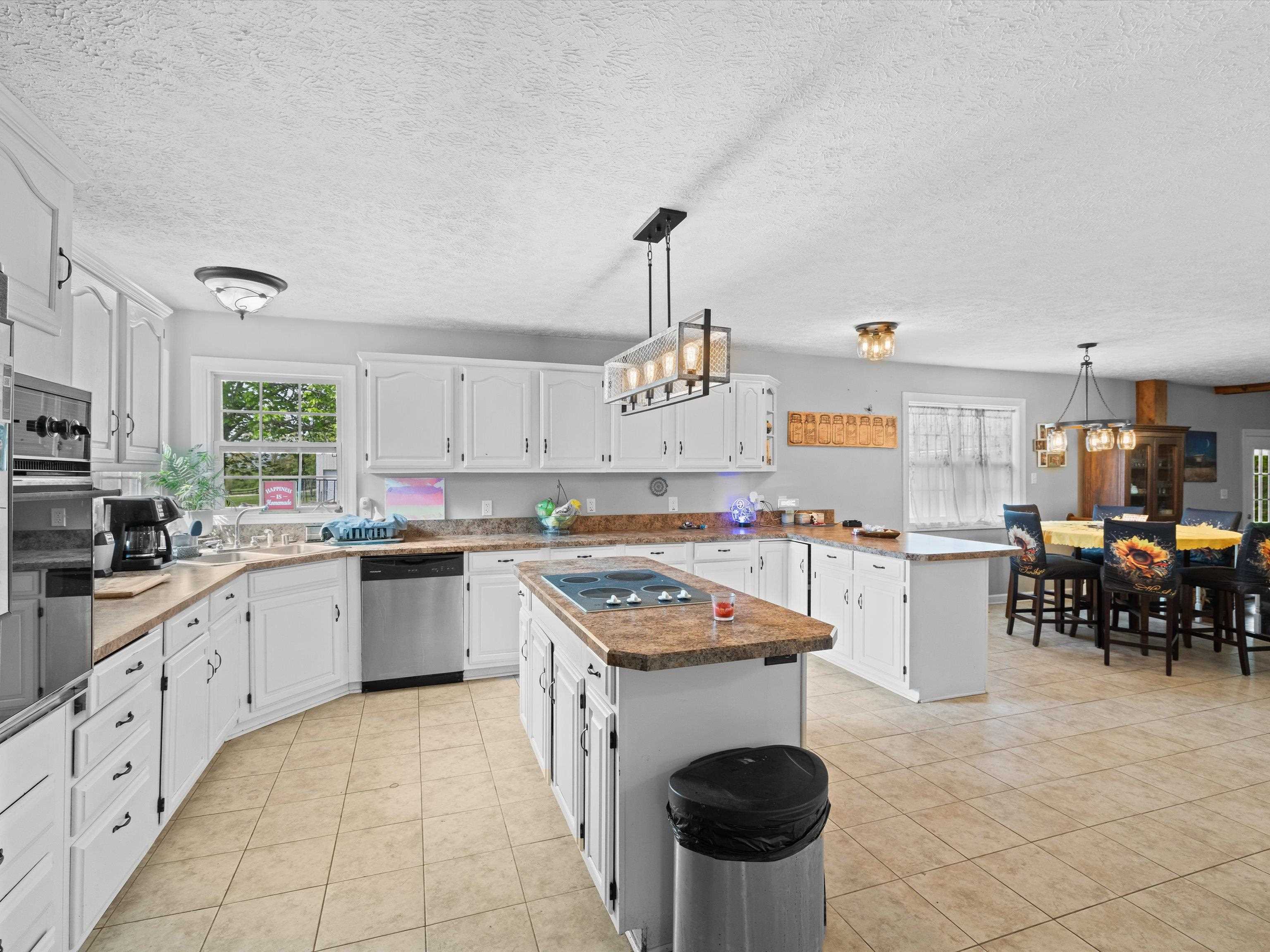 11315 HWY 764, Whitesville, Kentucky 42378, 3 Bedrooms Bedrooms, ,3 BathroomsBathrooms,Single Family Residence,For Sale,HWY 764,92027