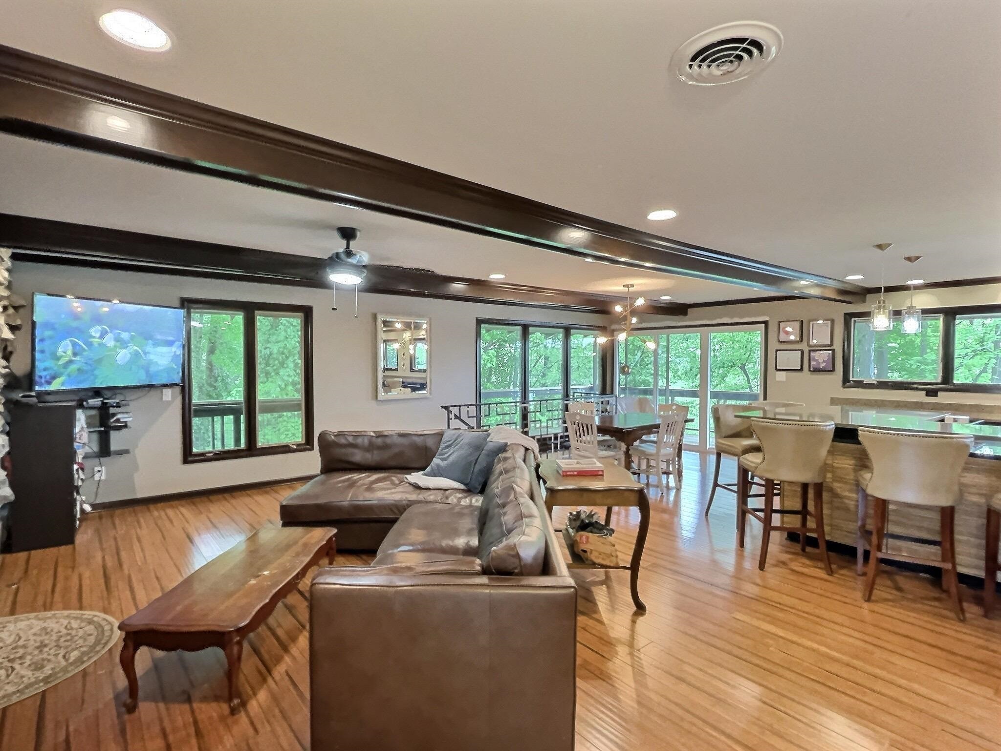 868 Pleasure Point West, Maceo, Kentucky 42355, 5 Bedrooms Bedrooms, ,3 BathroomsBathrooms,Single Family Residence,For Sale,Pleasure Point West,92028