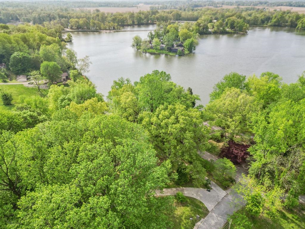 868 Pleasure Point West, Maceo, Kentucky 42355, 5 Bedrooms Bedrooms, ,3 BathroomsBathrooms,Single Family Residence,For Sale,Pleasure Point West,92028