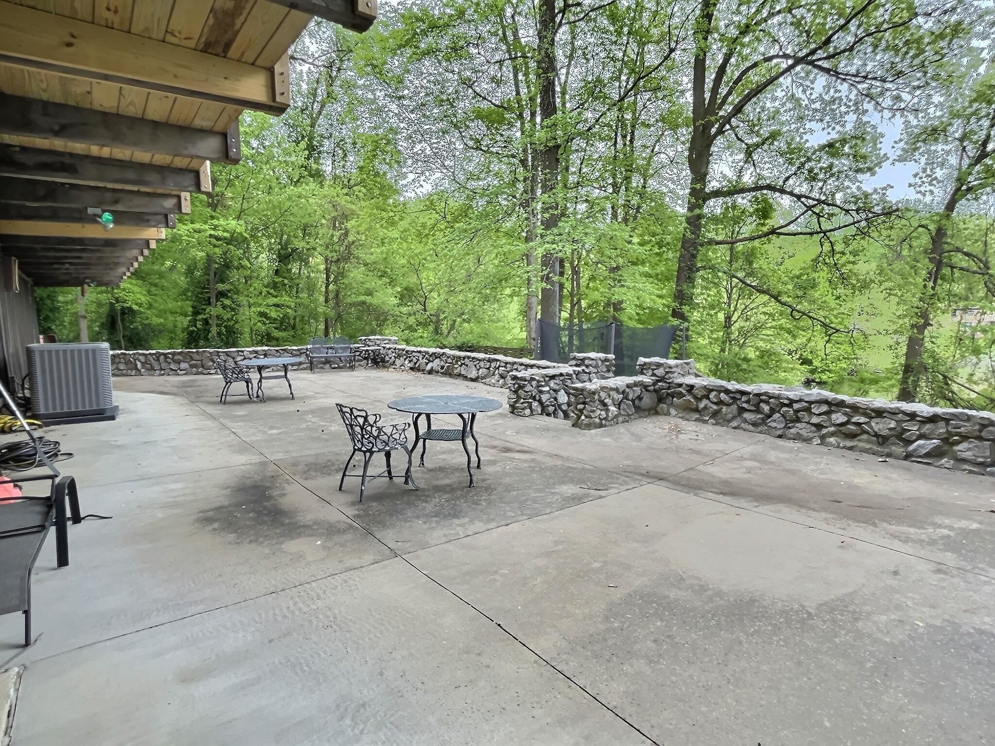 868 Pleasure Point West, Maceo, Kentucky 42355, 5 Bedrooms Bedrooms, ,3 BathroomsBathrooms,Single Family Residence,For Sale,Pleasure Point West,92028