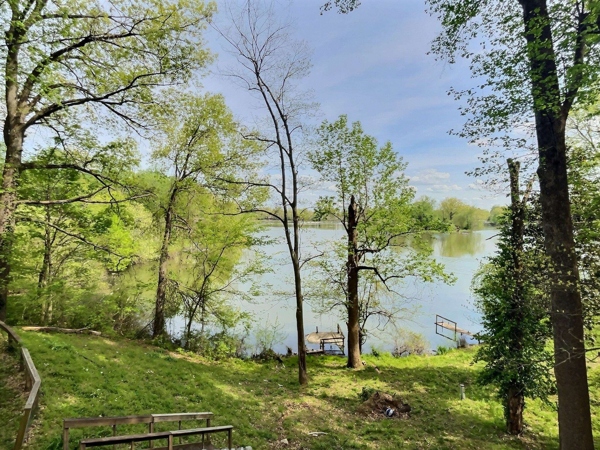 868 Pleasure Point West, Maceo, Kentucky 42355, 5 Bedrooms Bedrooms, ,3 BathroomsBathrooms,Single Family Residence,For Sale,Pleasure Point West,92028