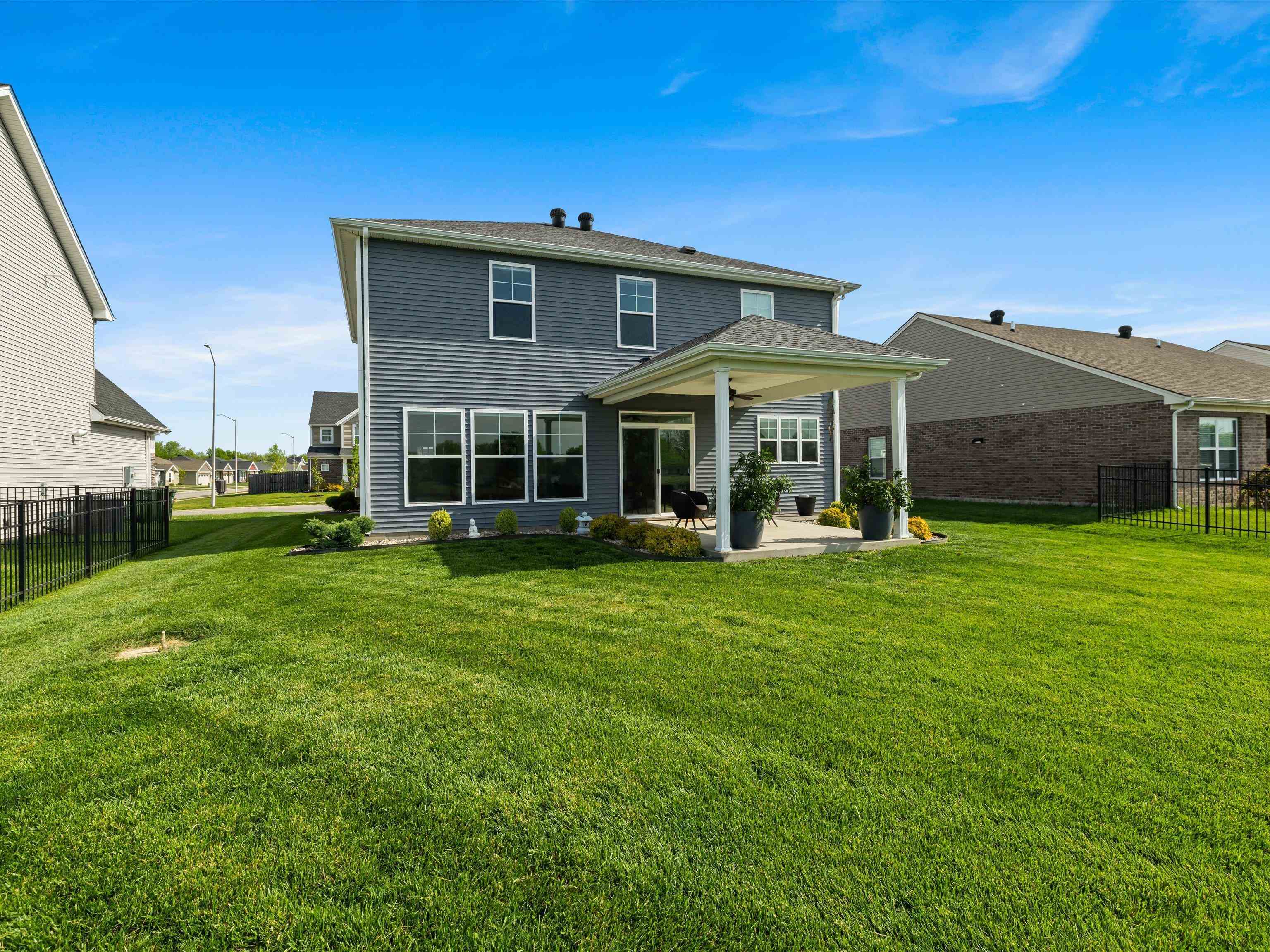 2460 Krauss Court, Owensboro, Kentucky 42301, 3 Bedrooms Bedrooms, ,2 BathroomsBathrooms,Single Family Residence,For Sale,Krauss Court,92034