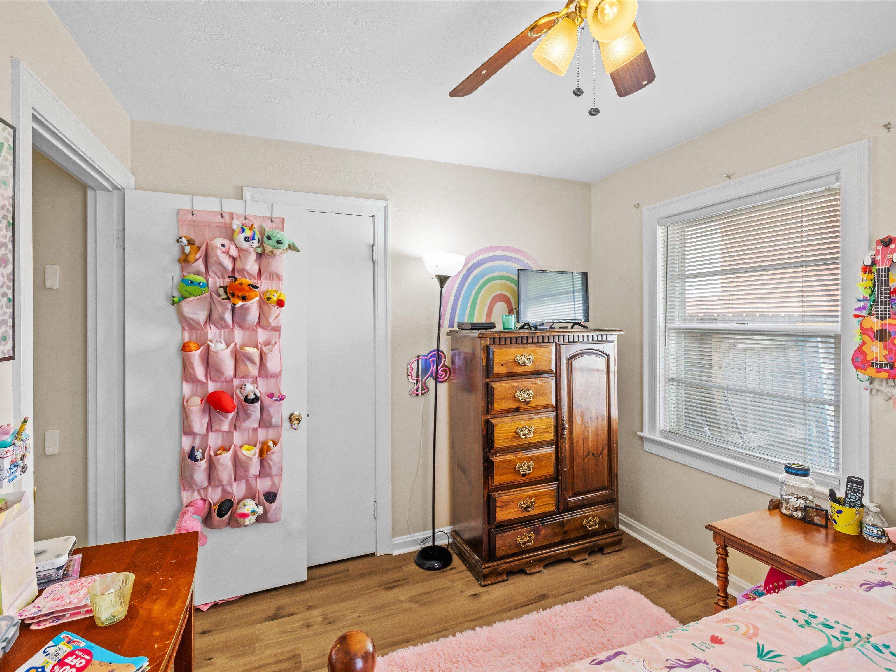 1712 26Th St, Owensboro, Kentucky 42303, 3 Bedrooms Bedrooms, ,1 BathroomBathrooms,Single Family Residence,For Sale,26Th St,92039