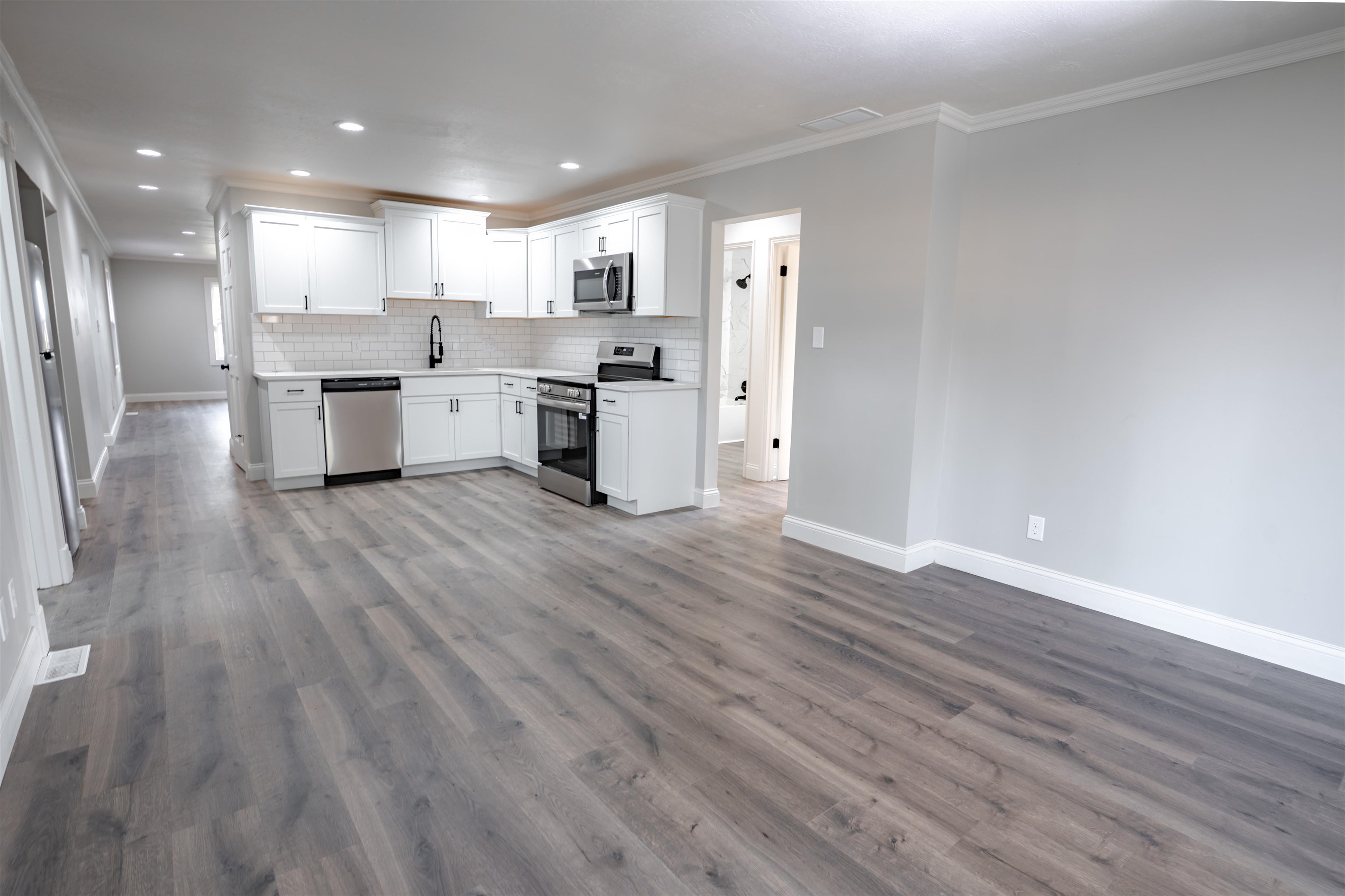 2268 Twenty Grand Avenue, Owensboro, Kentucky 42301, 3 Bedrooms Bedrooms, ,2 BathroomsBathrooms,Single Family Residence,For Sale,Twenty Grand Avenue,92042