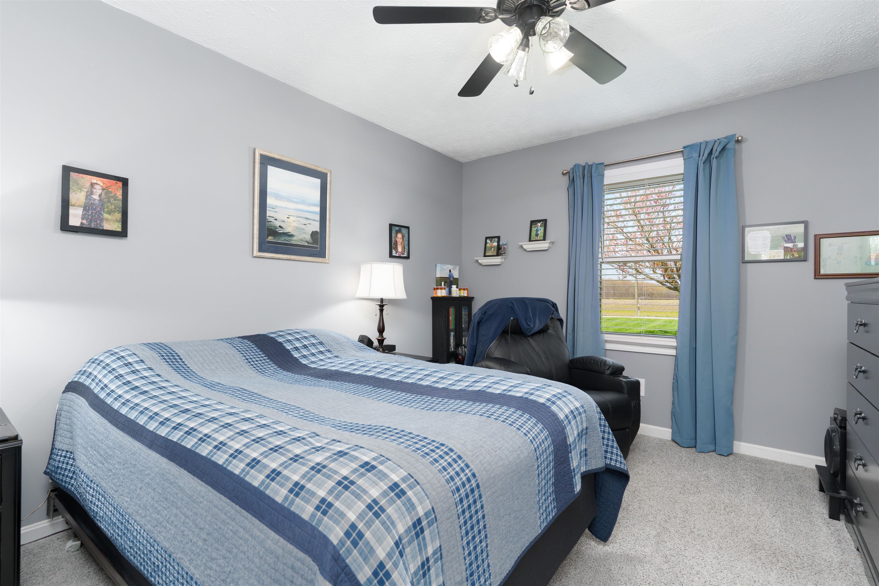 1570 Fogle Road, Owensboro, Kentucky 42301, 3 Bedrooms Bedrooms, ,1 BathroomBathrooms,Single Family Residence,For Sale,Fogle Road,92044