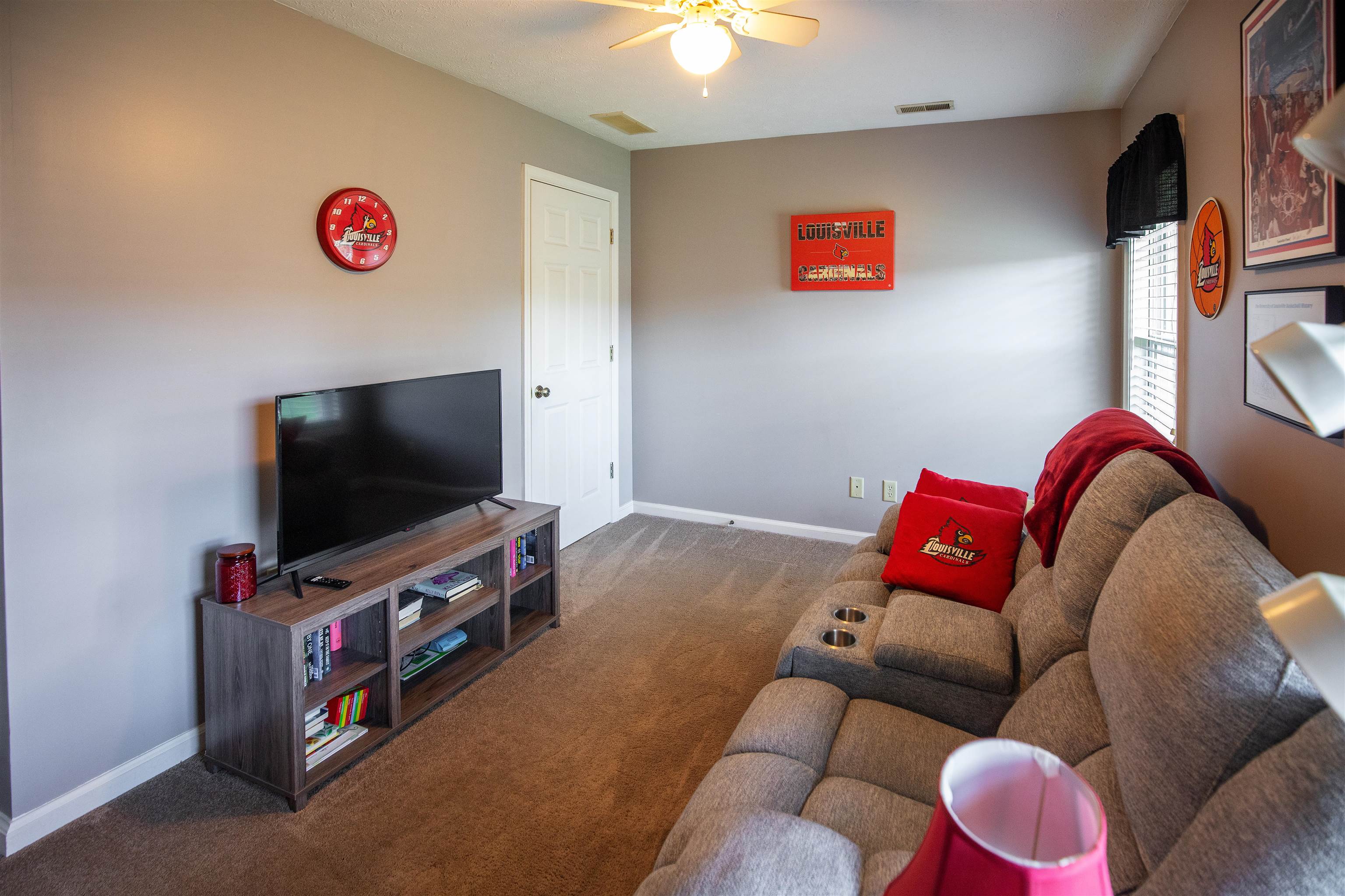 829 Mason Court, Owensboro, Kentucky 42303, 3 Bedrooms Bedrooms, ,2 BathroomsBathrooms,Single Family Residence,For Sale,Mason Court,92045